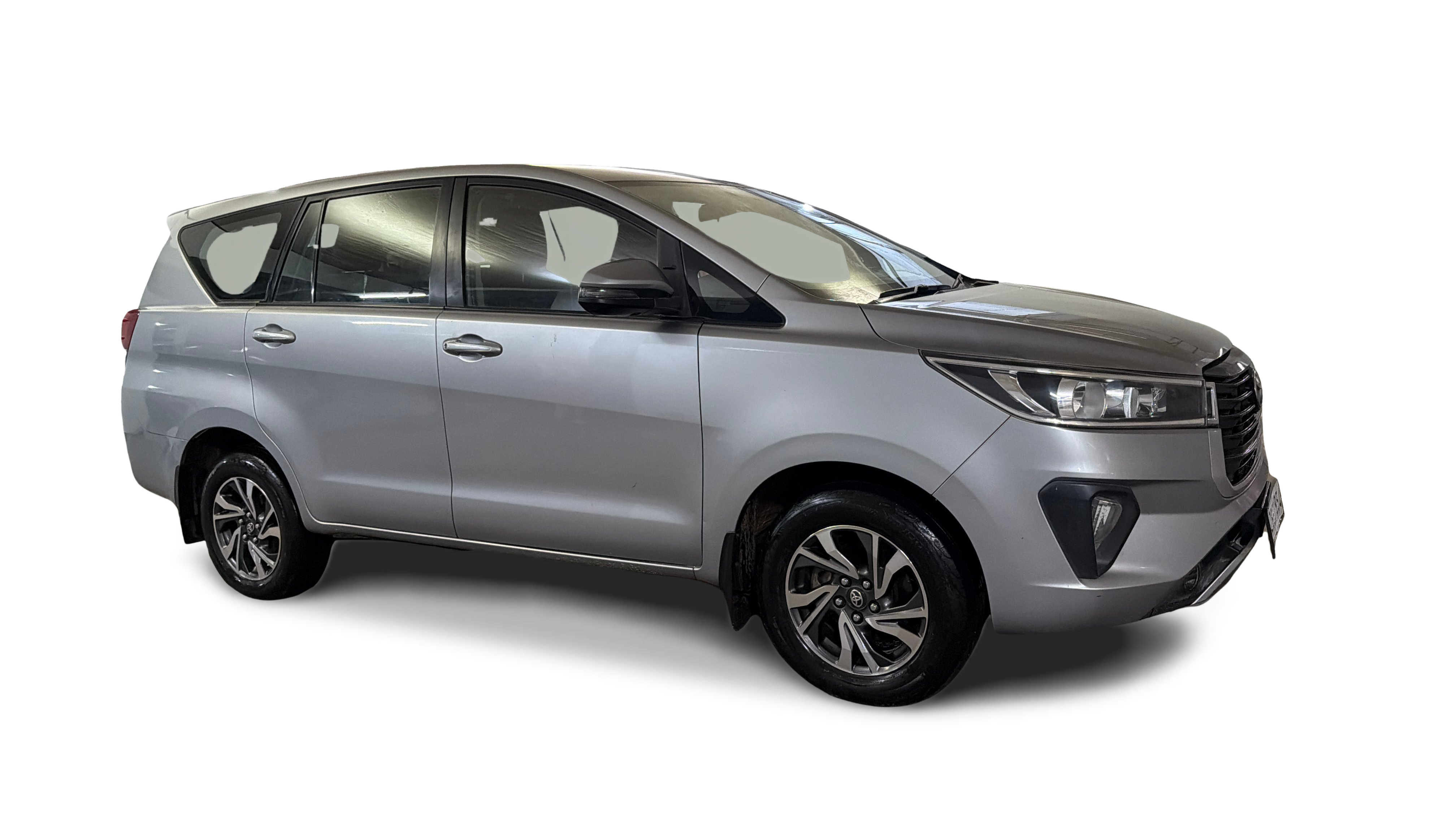 2022 Toyota Innova Crysta - SUV - Diesel - Manual - ₹15.88 lakh