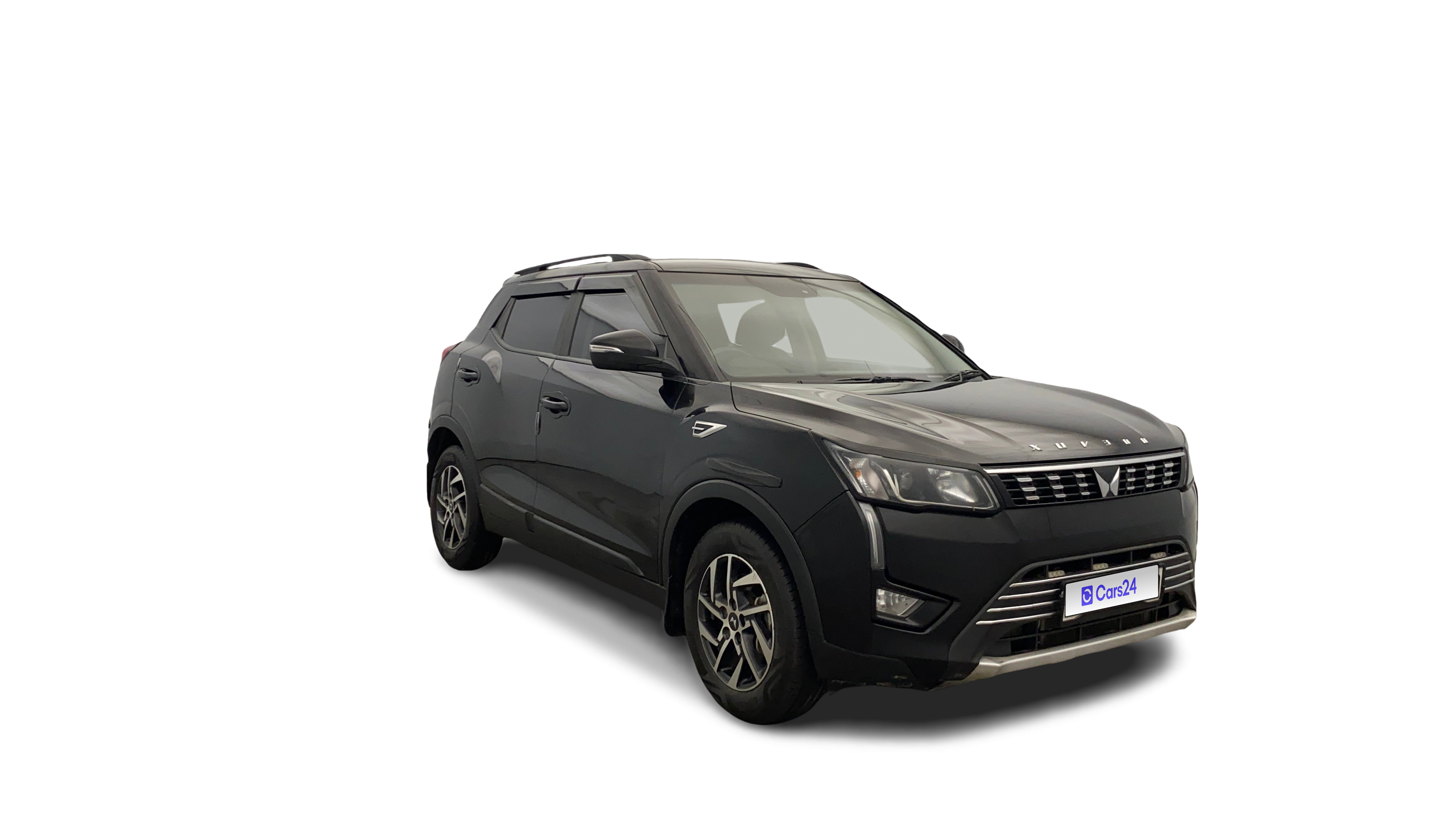 2023 Mahindra XUV300 - SUV - Petrol - Manual - ₹7.44 lakh