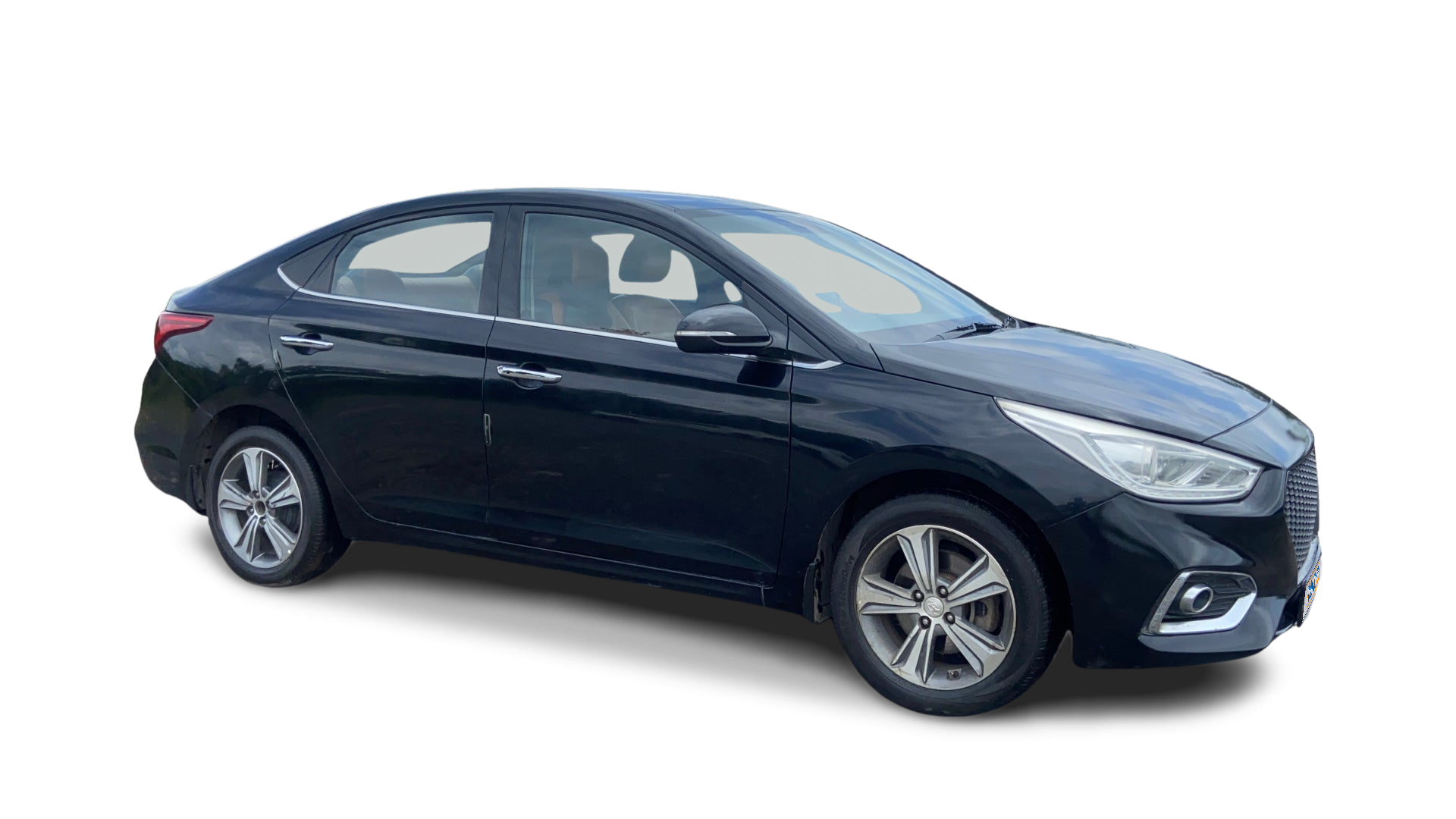 Hyundai Verna-img