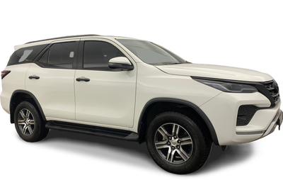 2024 Toyota Fortuner - SUV - Petrol - Manual - ₹28.73 lakh
