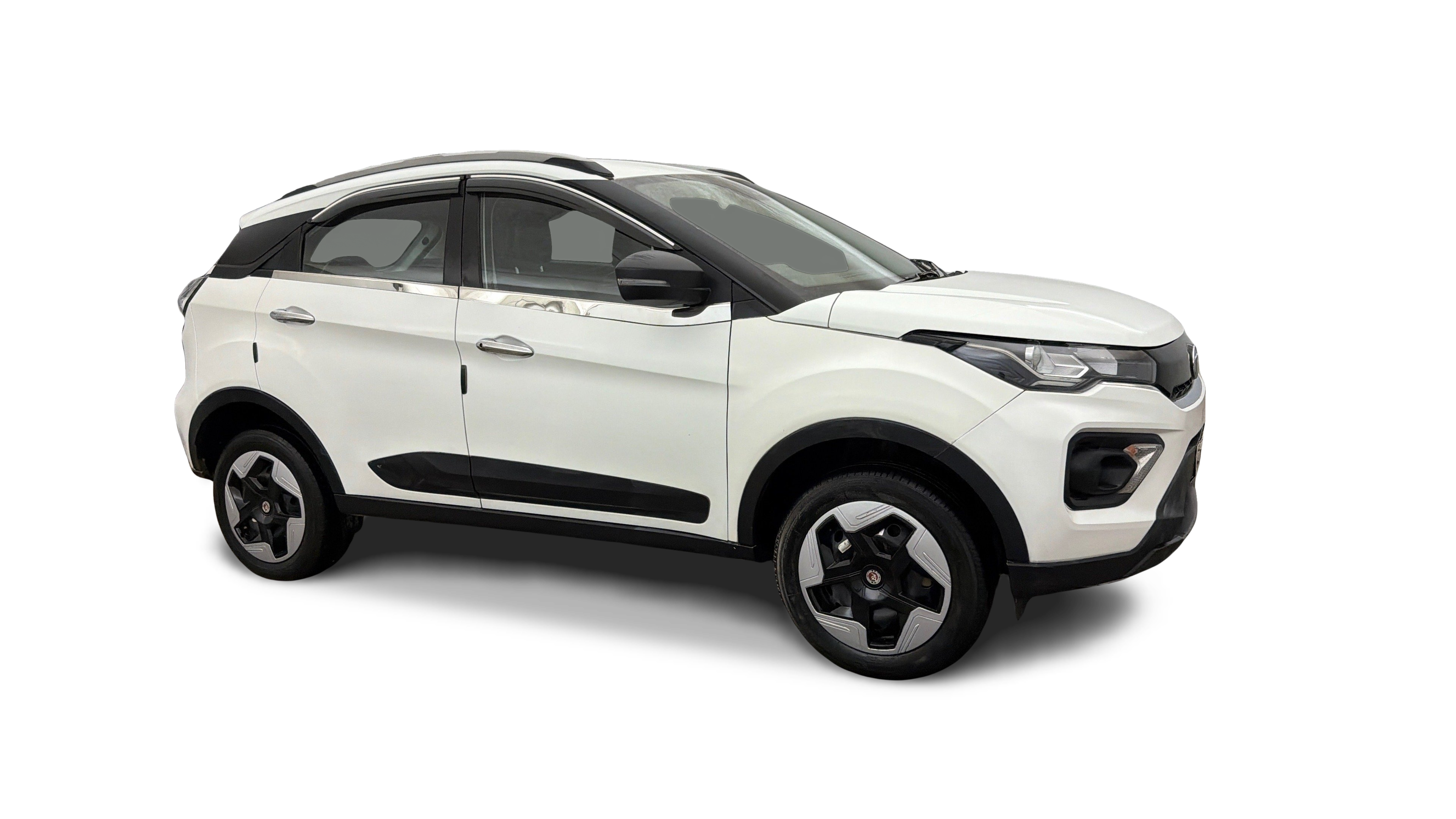 2023 Tata NEXON - SUV - Petrol - Manual - ₹6.09 lakh
