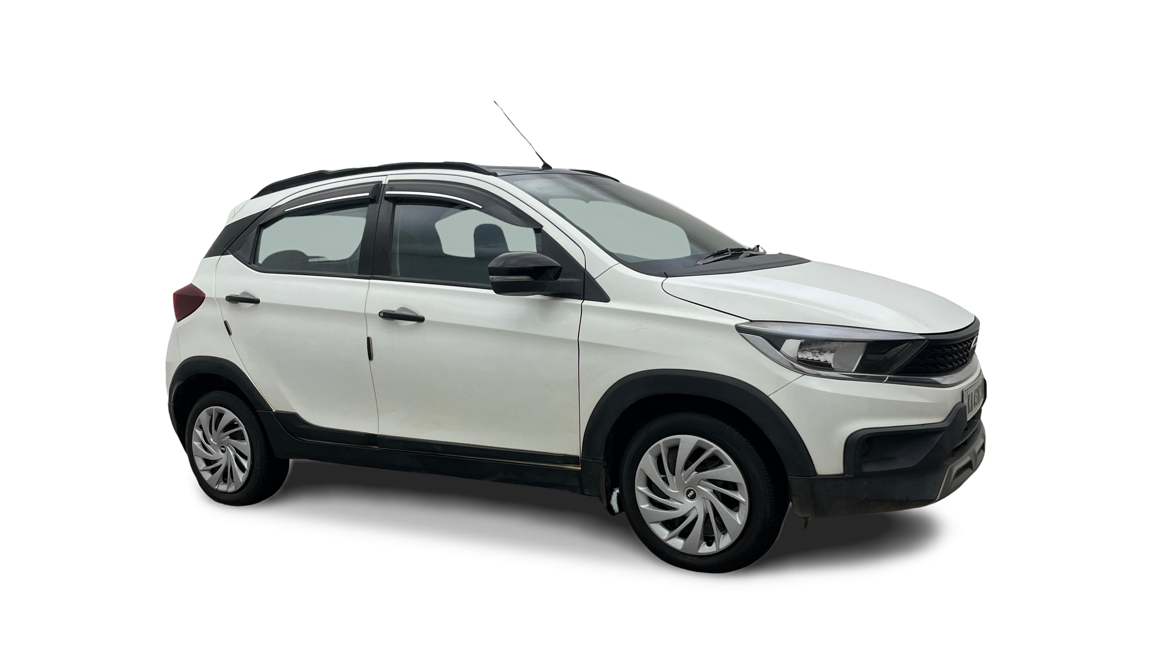 2022 Tata TIAGO NRG - Hatchback - Petrol - Manual - ₹5.78 lakh
