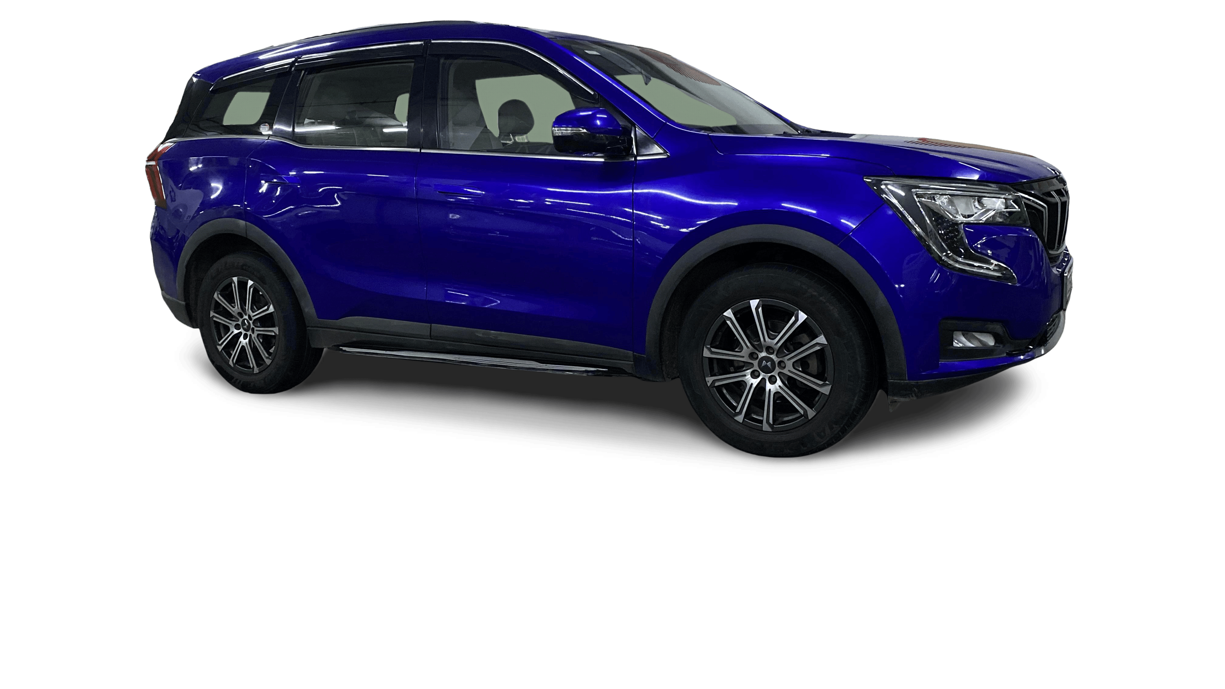 2021 Mahindra XUV700 - SUV - Diesel - Automatic - ₹13.77 lakh