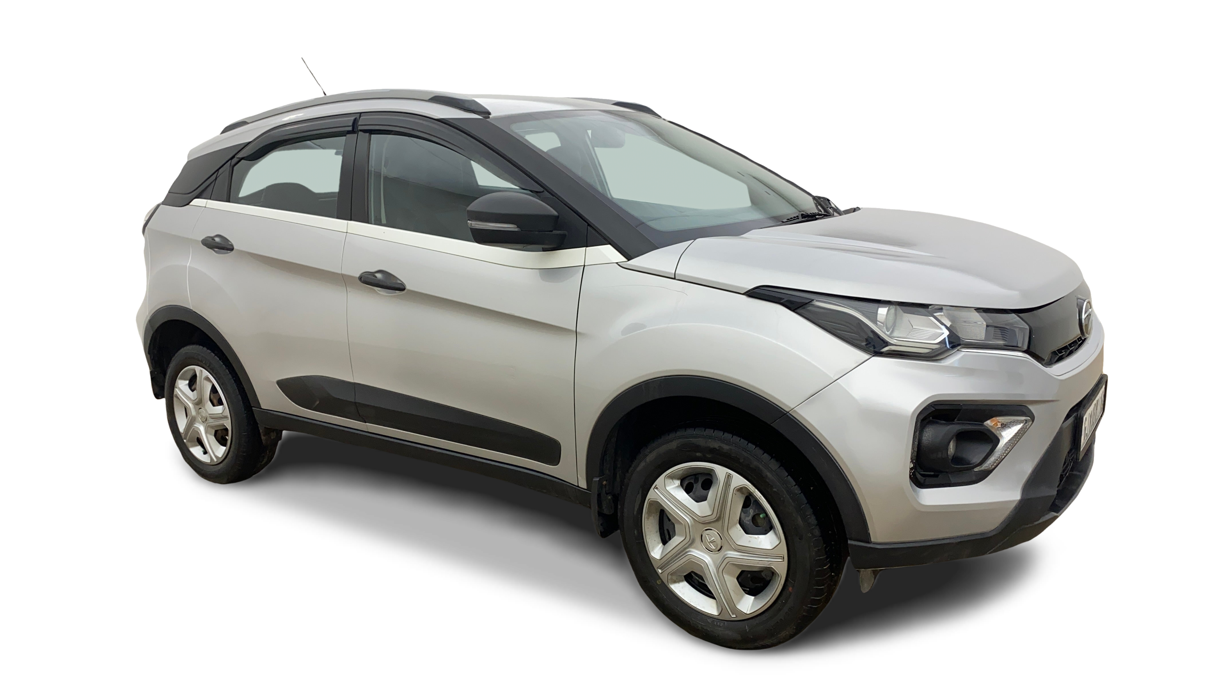 Tata NEXON-img