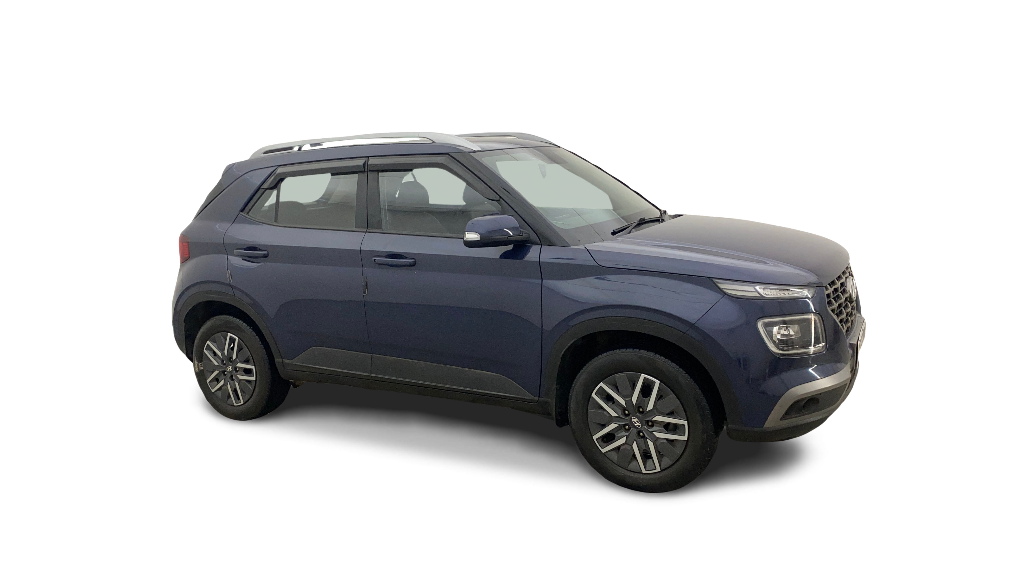 2022 Hyundai VENUE - SUV - Diesel - Manual - ₹8.77 lakh