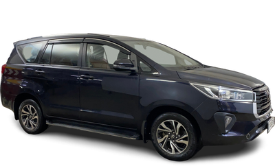 Toyota Innova Crysta-img