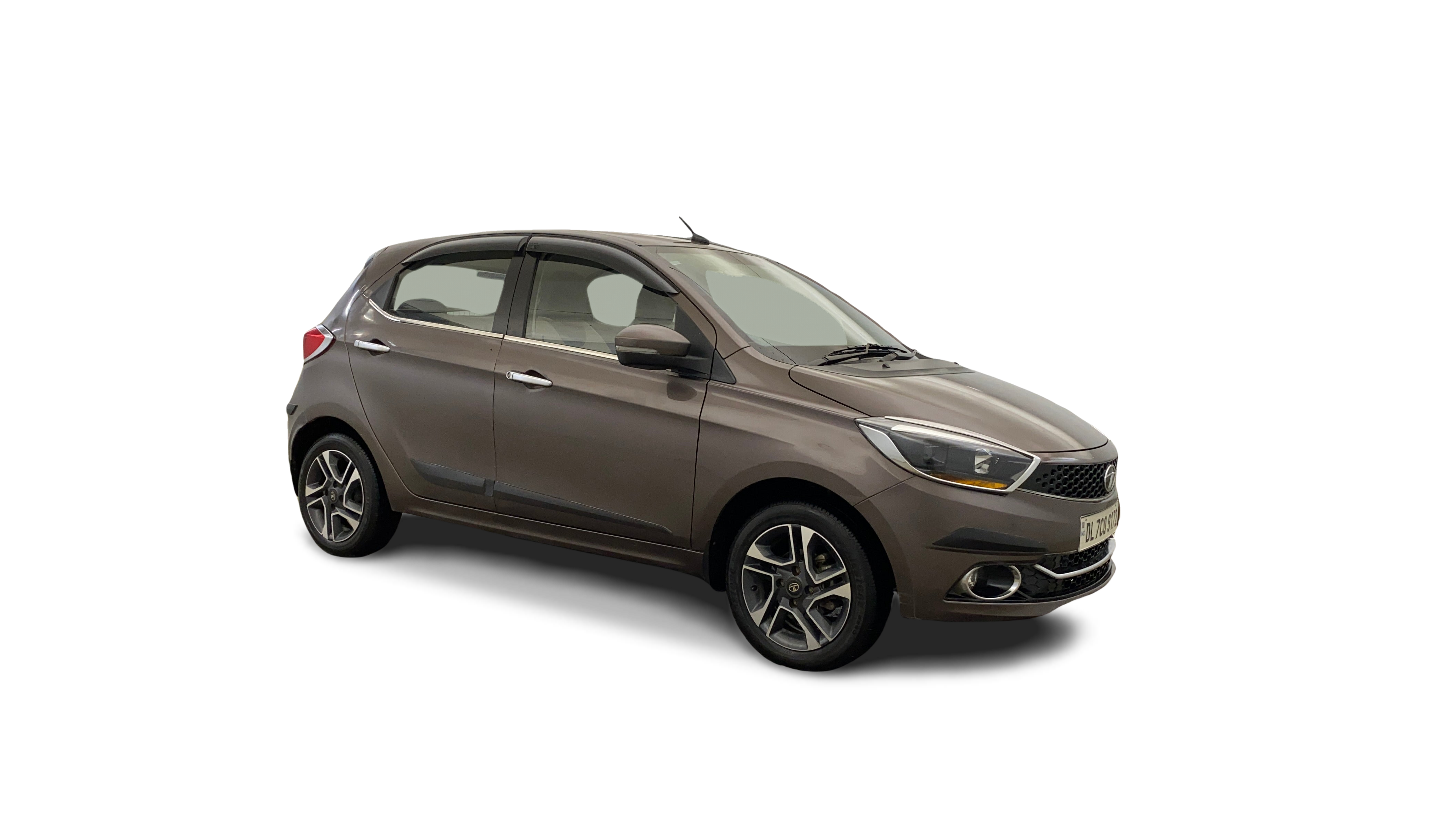 2019 Tata Tiago - Hatchback - Petrol - Manual - ₹3.80 lakh
