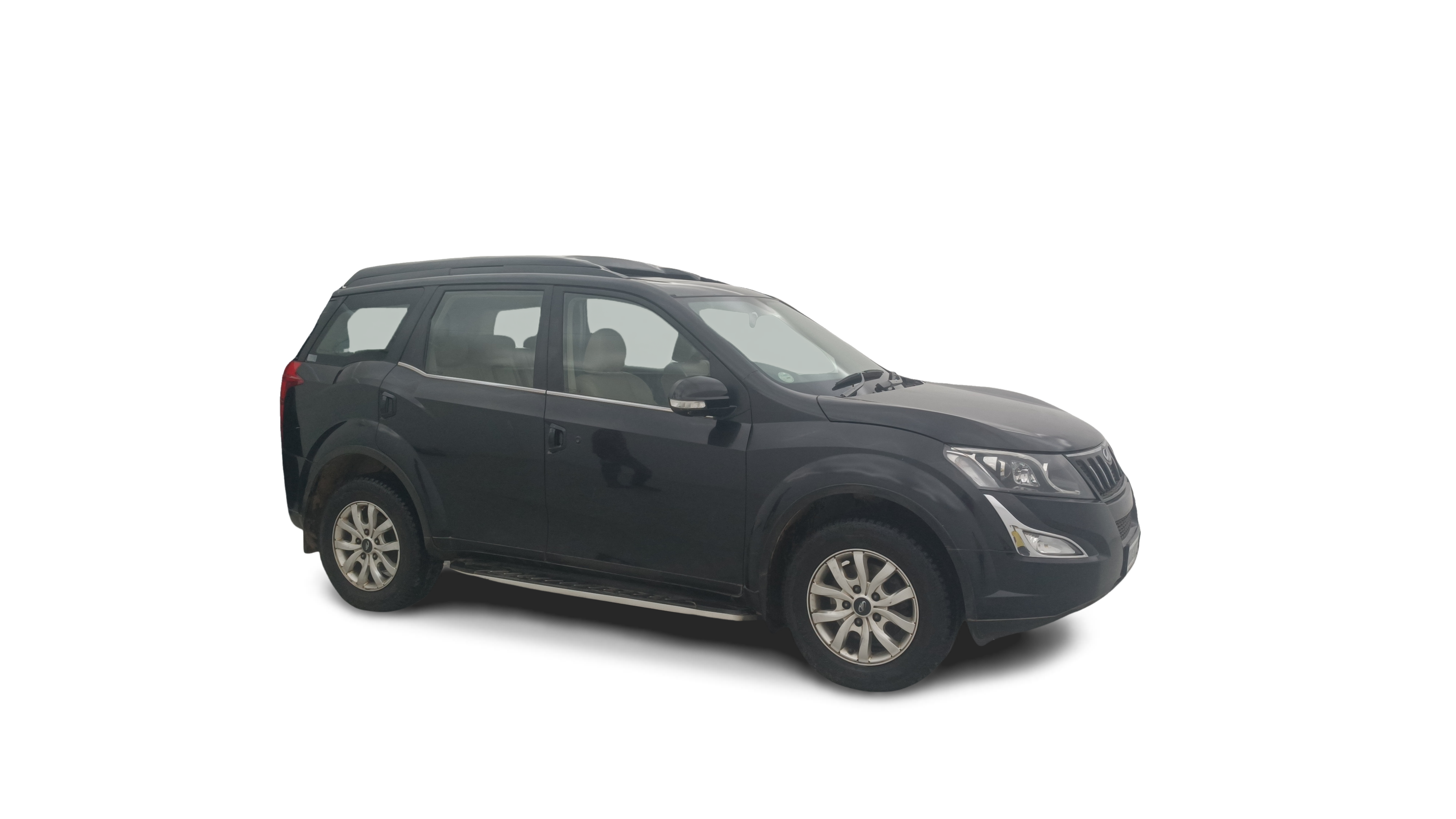 2015 Mahindra XUV500 - SUV - Diesel - Manual - ₹7.90 lakh