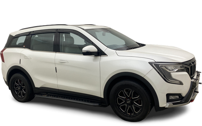 2022 Mahindra XUV700 - SUV - Petrol - Automatic - ₹17.30 lakh