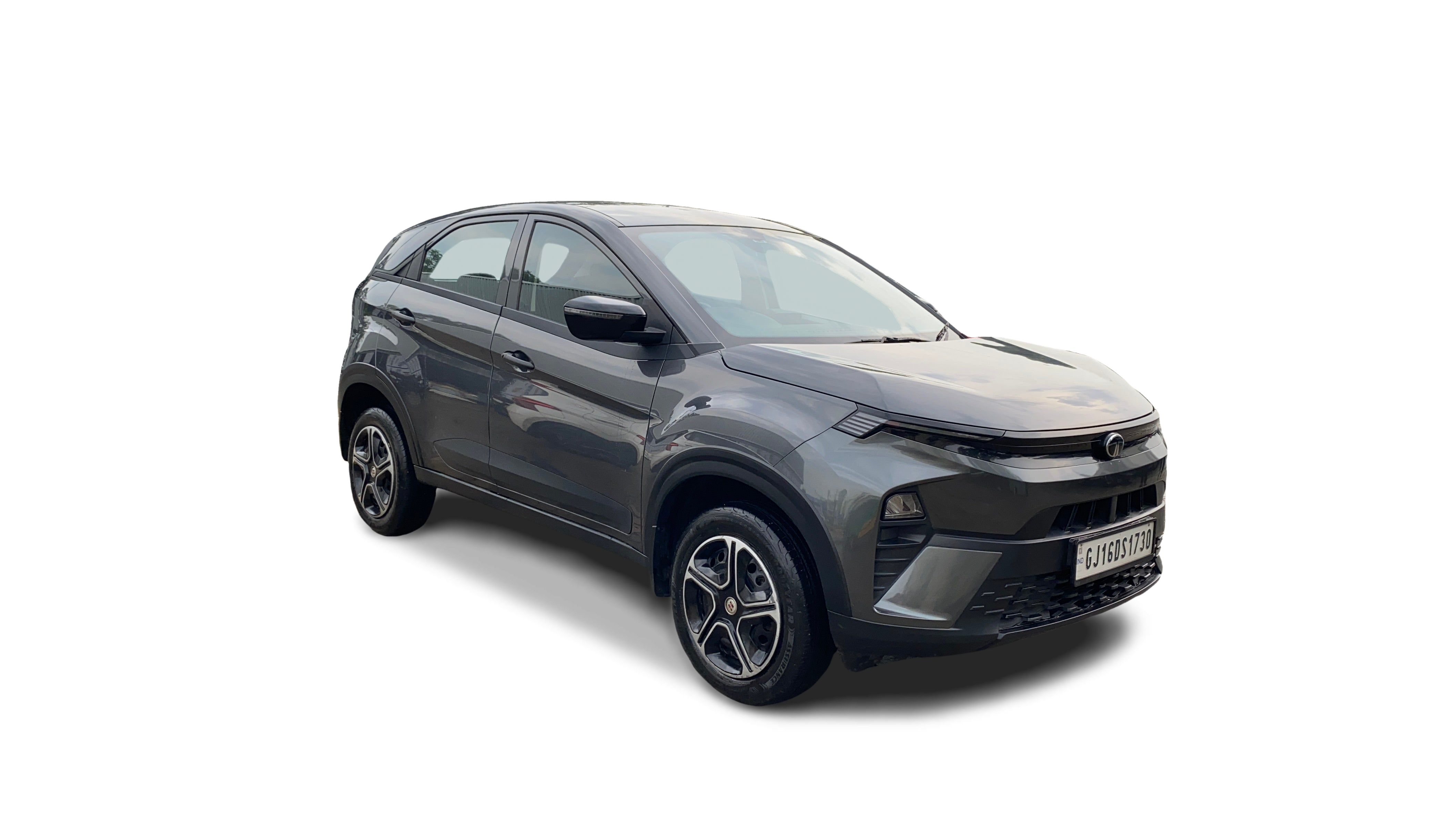 Tata NEXON-img