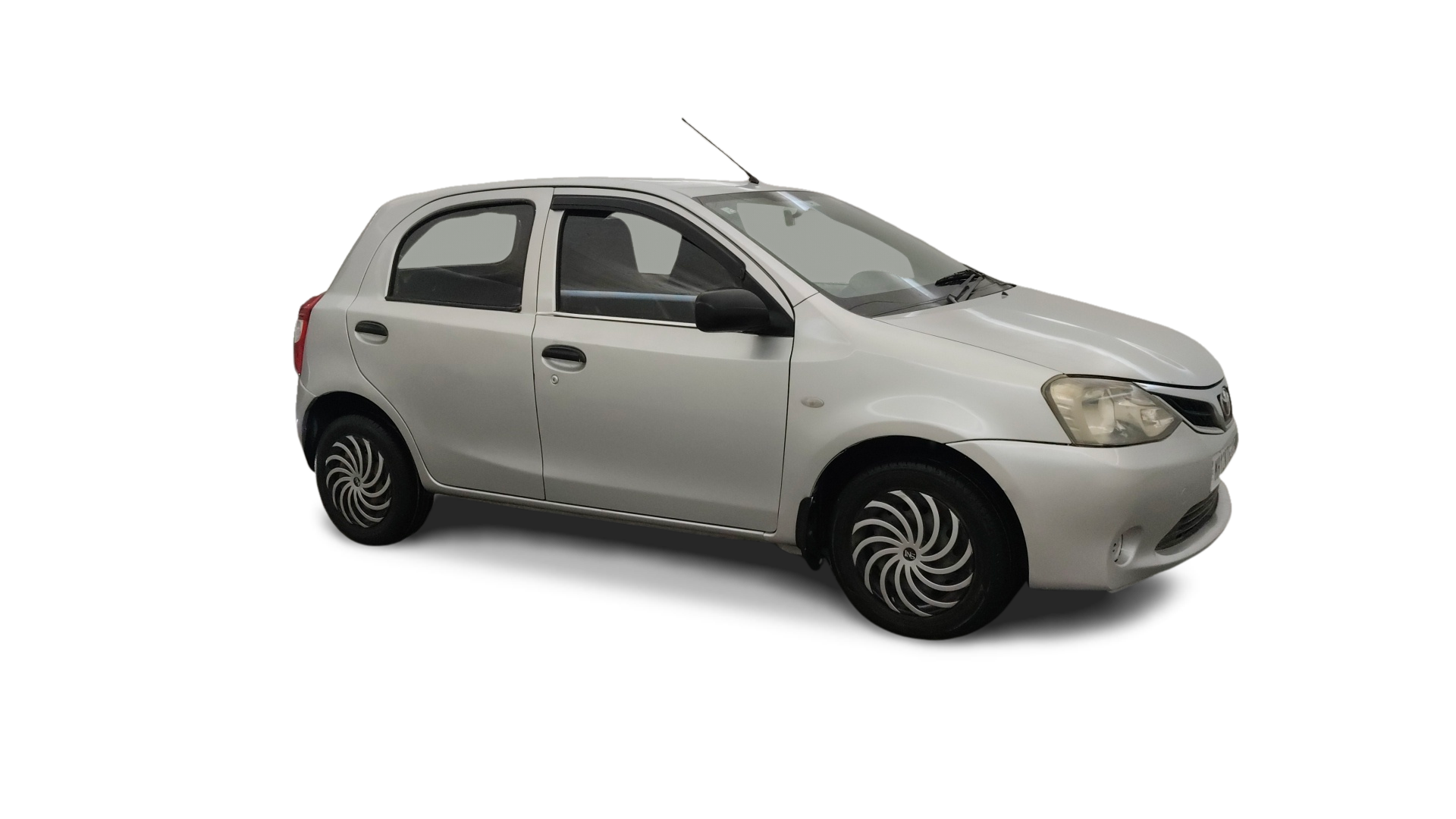 2013 Toyota Etios Liva - Hatchback - Diesel - Manual - ₹3.11 lakh