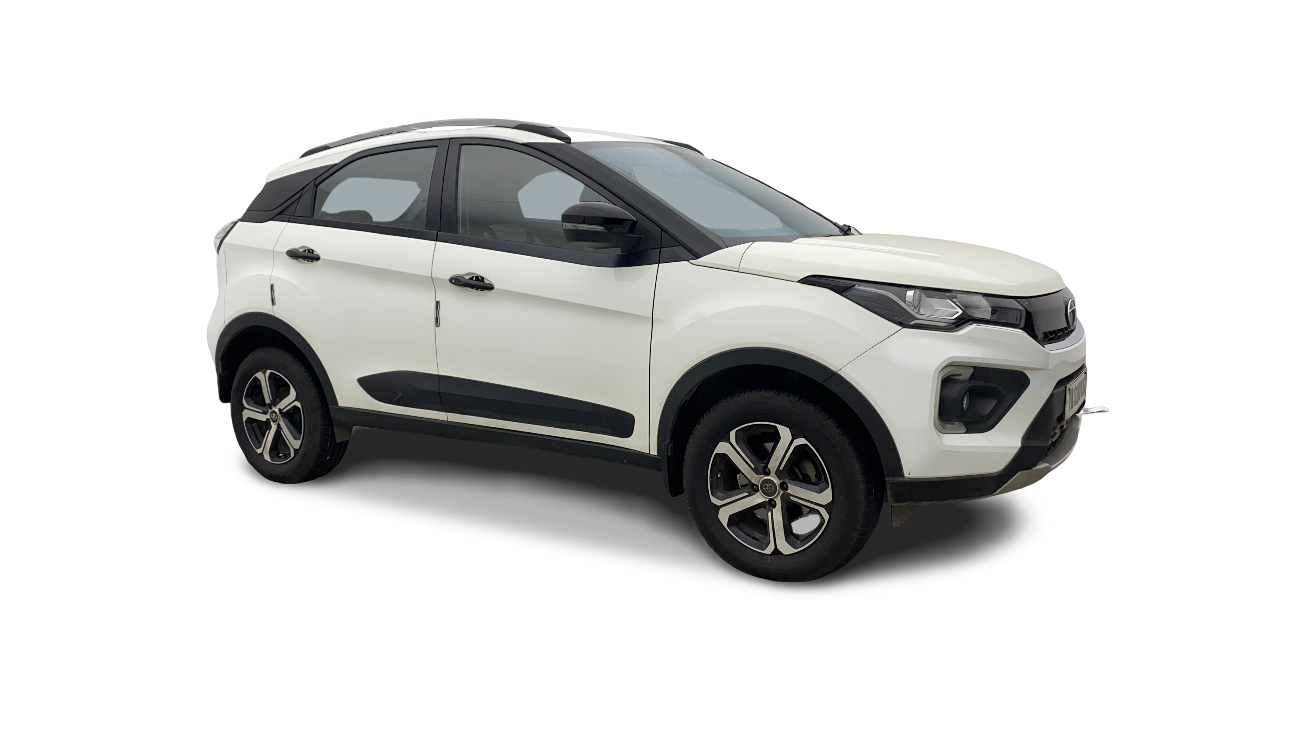 Tata NEXON-img