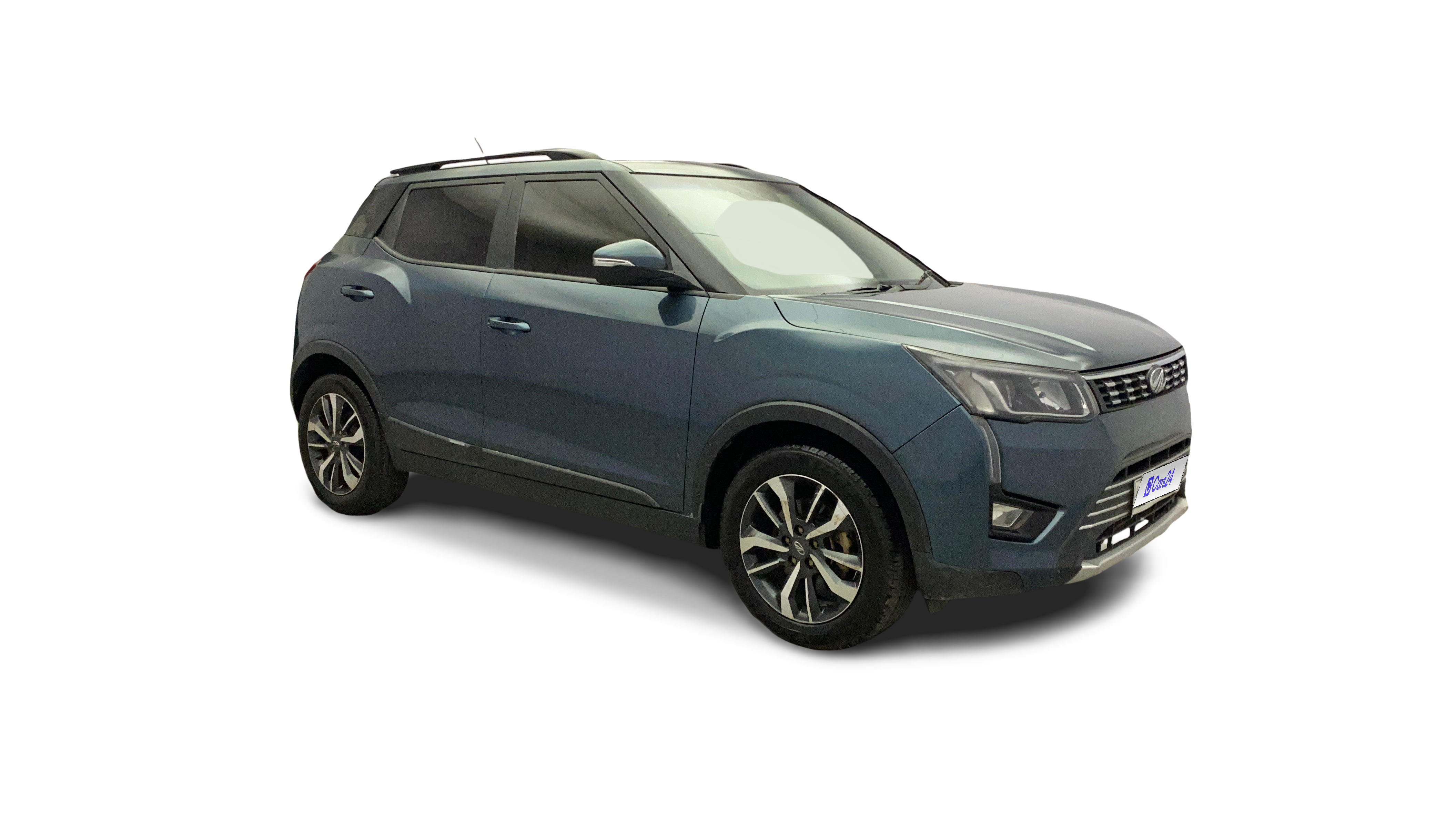 2021 Mahindra XUV300 - SUV - Petrol - Manual - ₹8.09 lakh