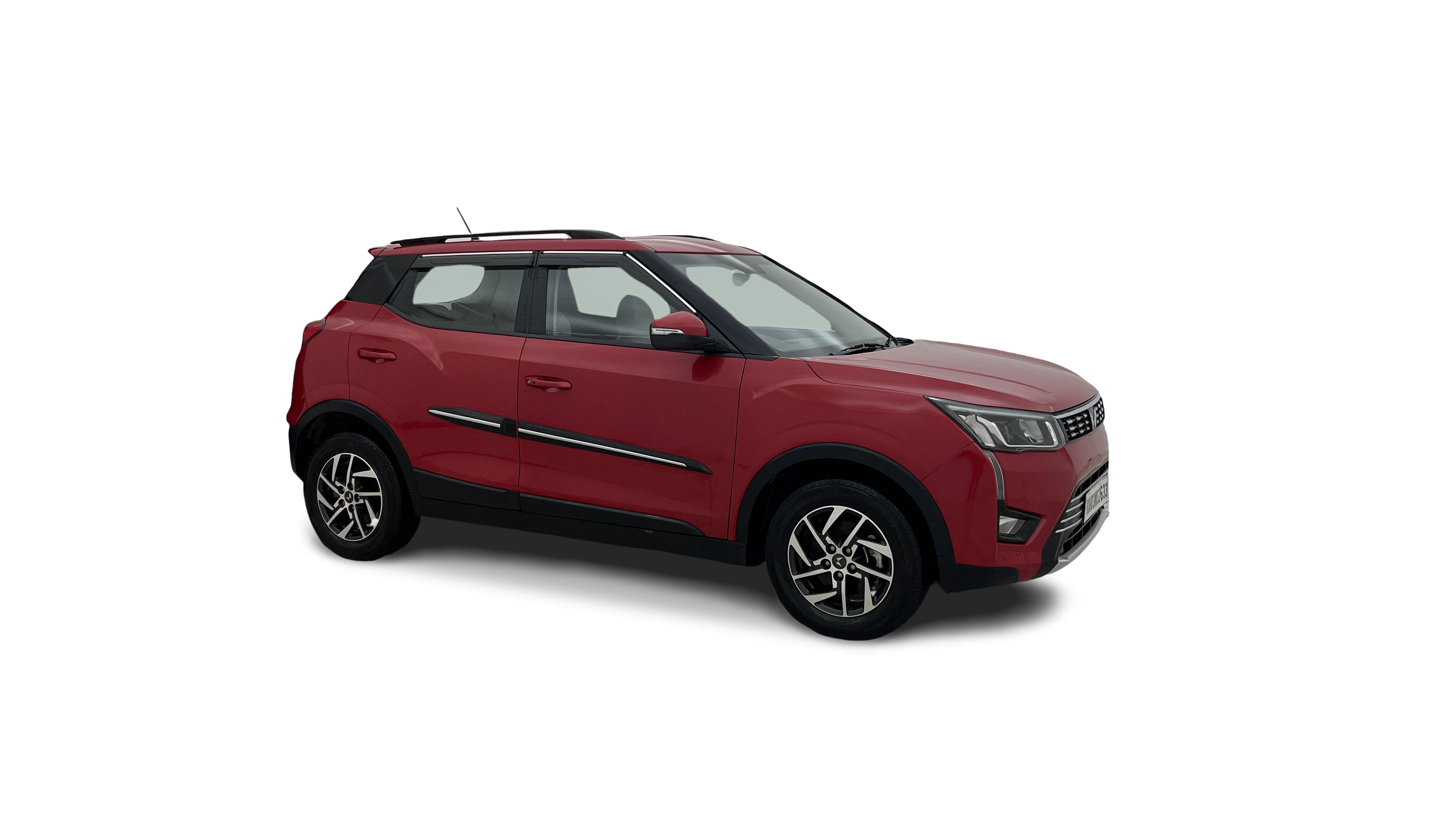 2023 Mahindra XUV300 - SUV - Petrol - Automatic - ₹10.80 lakh