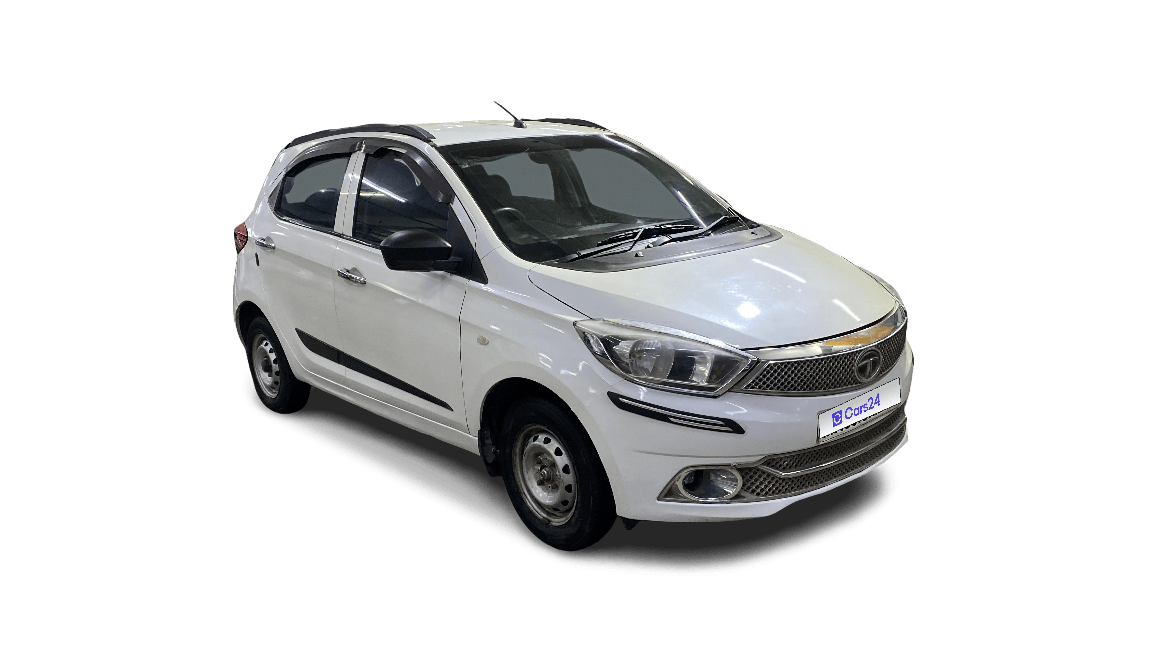 2017 Tata Tiago - Hatchback - Petrol - Manual - ₹2.64 lakh