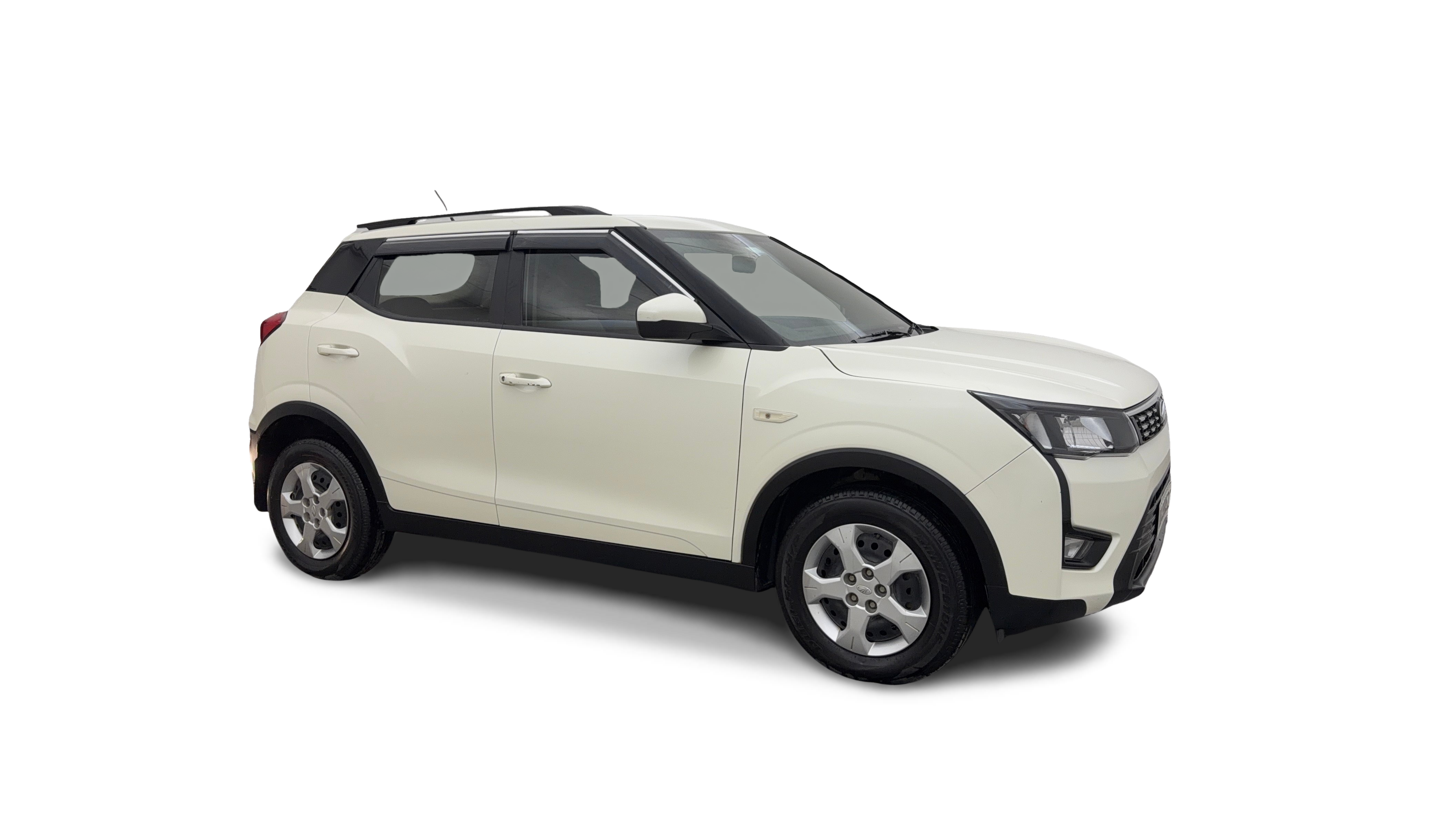2021 Mahindra XUV300 - SUV - Petrol - Manual - ₹6.71 lakh