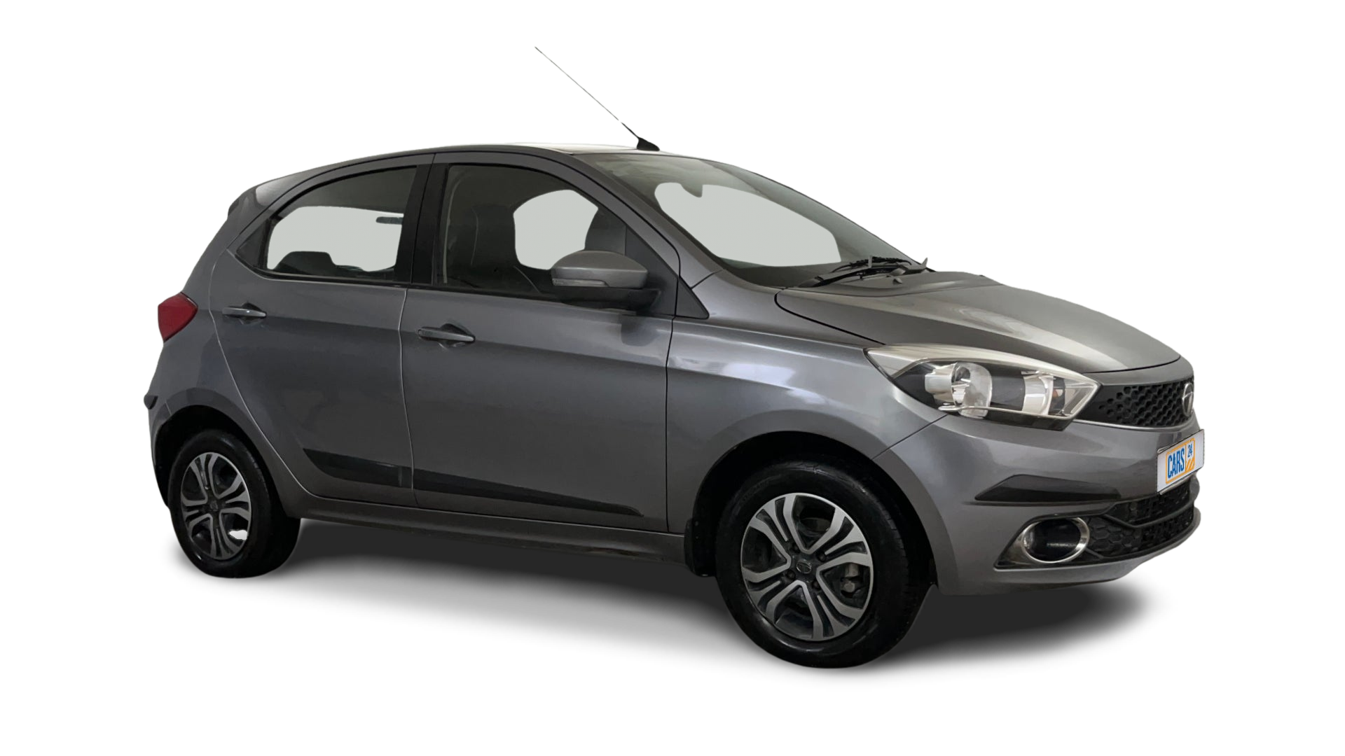 Tata Tiago-img
