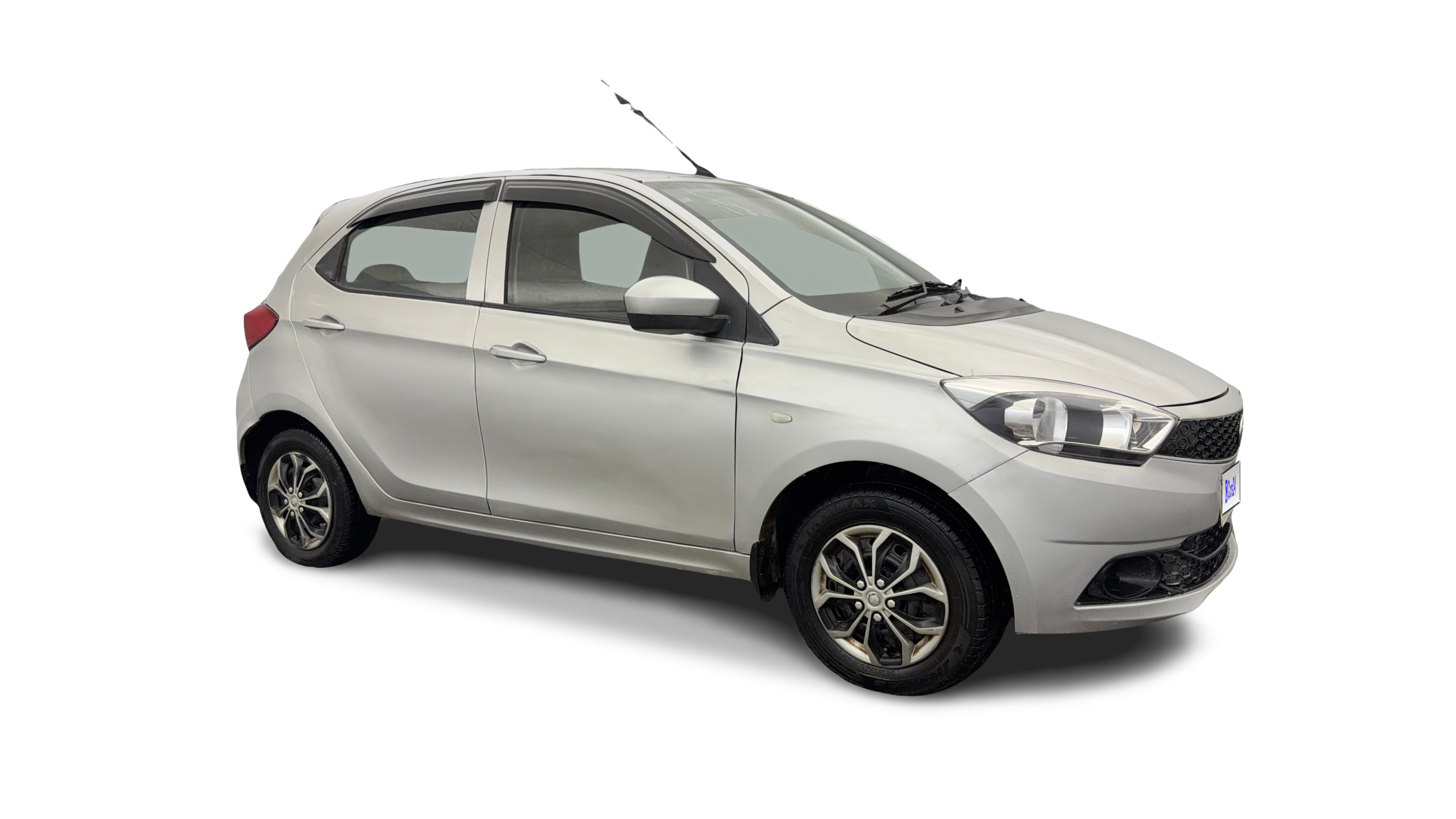 2017 Tata Tiago - Hatchback - Petrol - Manual - ₹2.45 lakh
