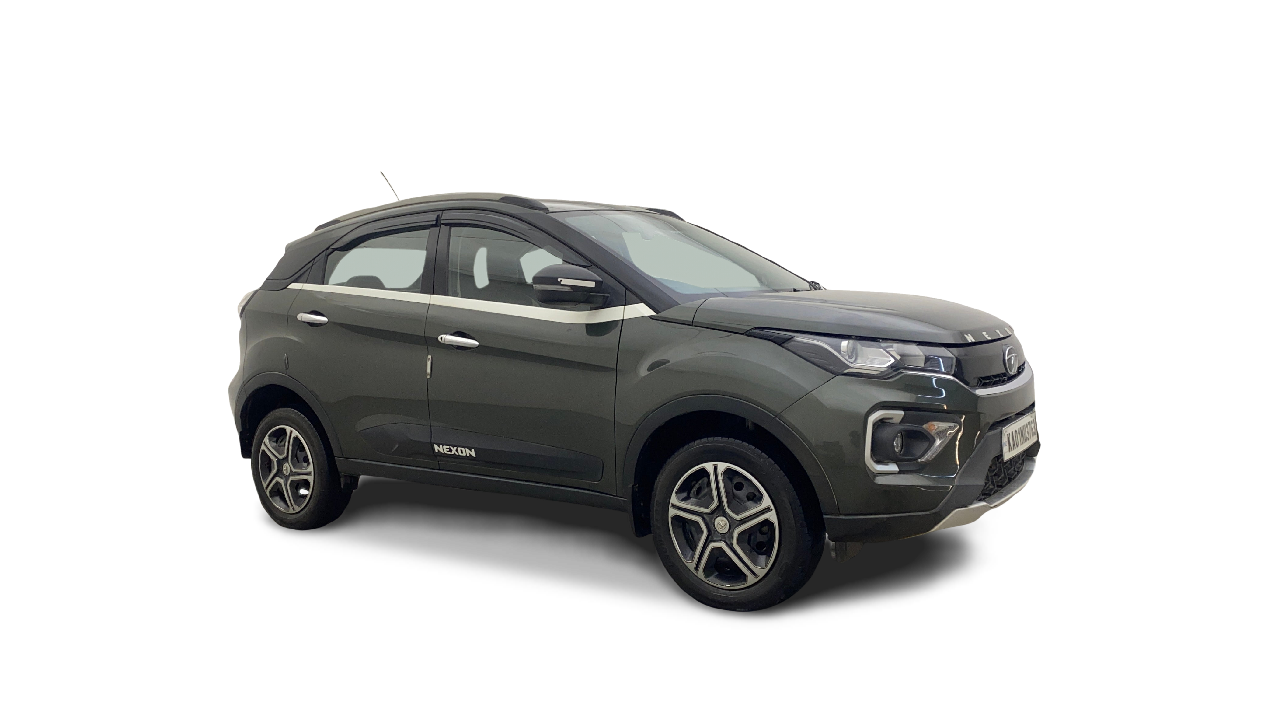 Tata NEXON-img
