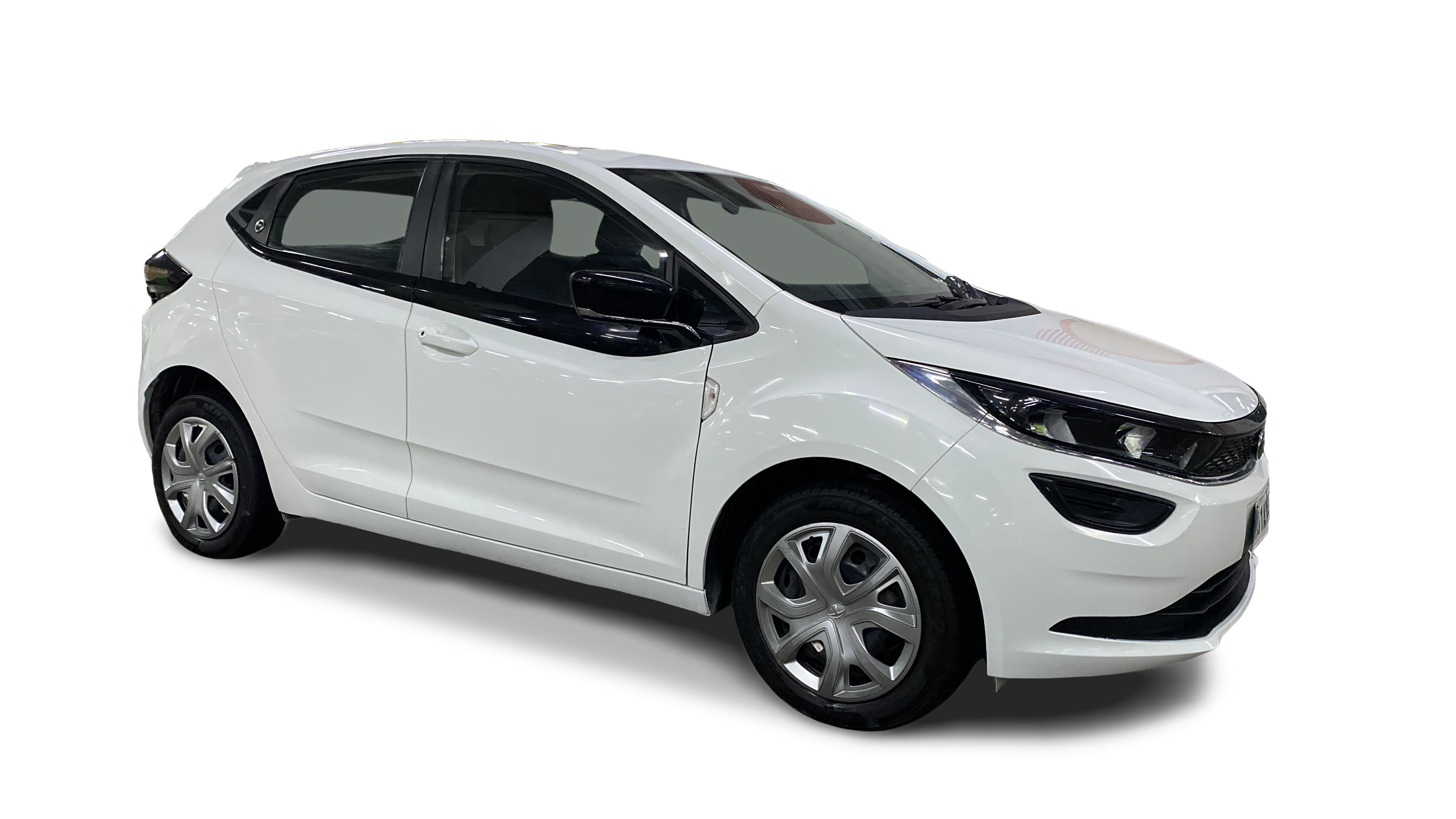 2023 Tata ALTROZ - Hatchback - CNG - Manual - ₹8.75 lakh