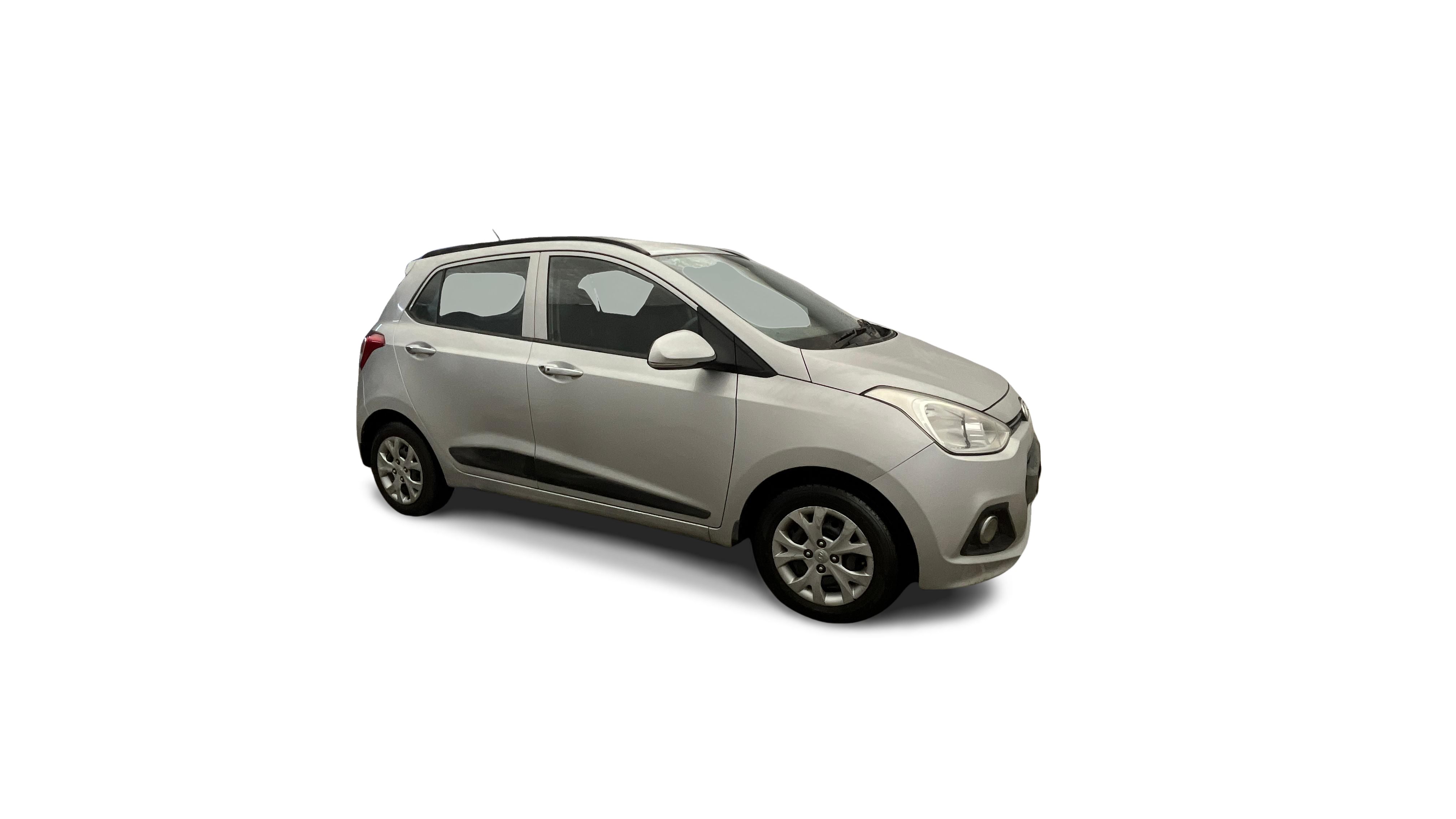 2015 Hyundai Grand i10 - Hatchback - Petrol - Manual - ₹2.60 lakh
