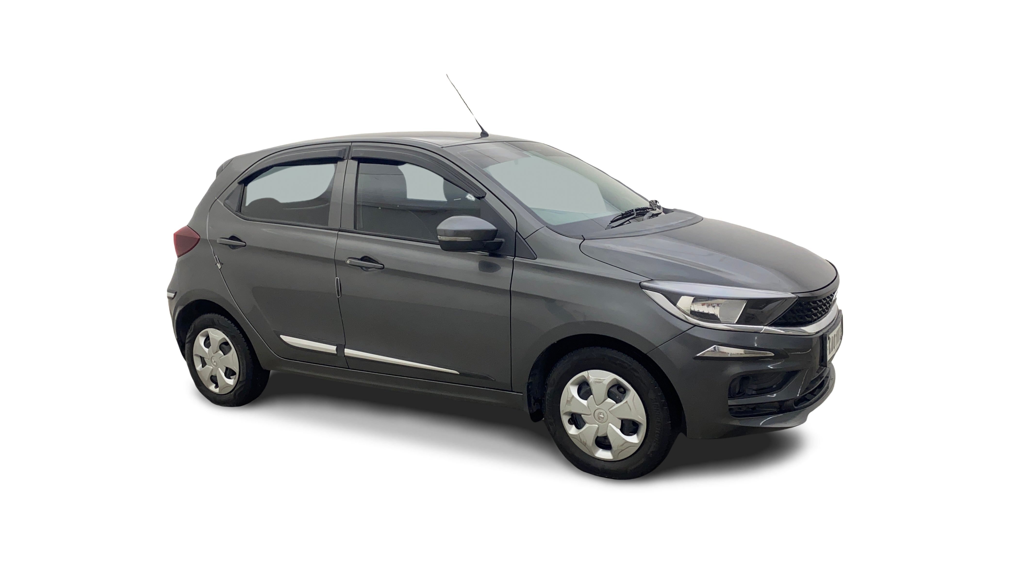 Tata Tiago-img