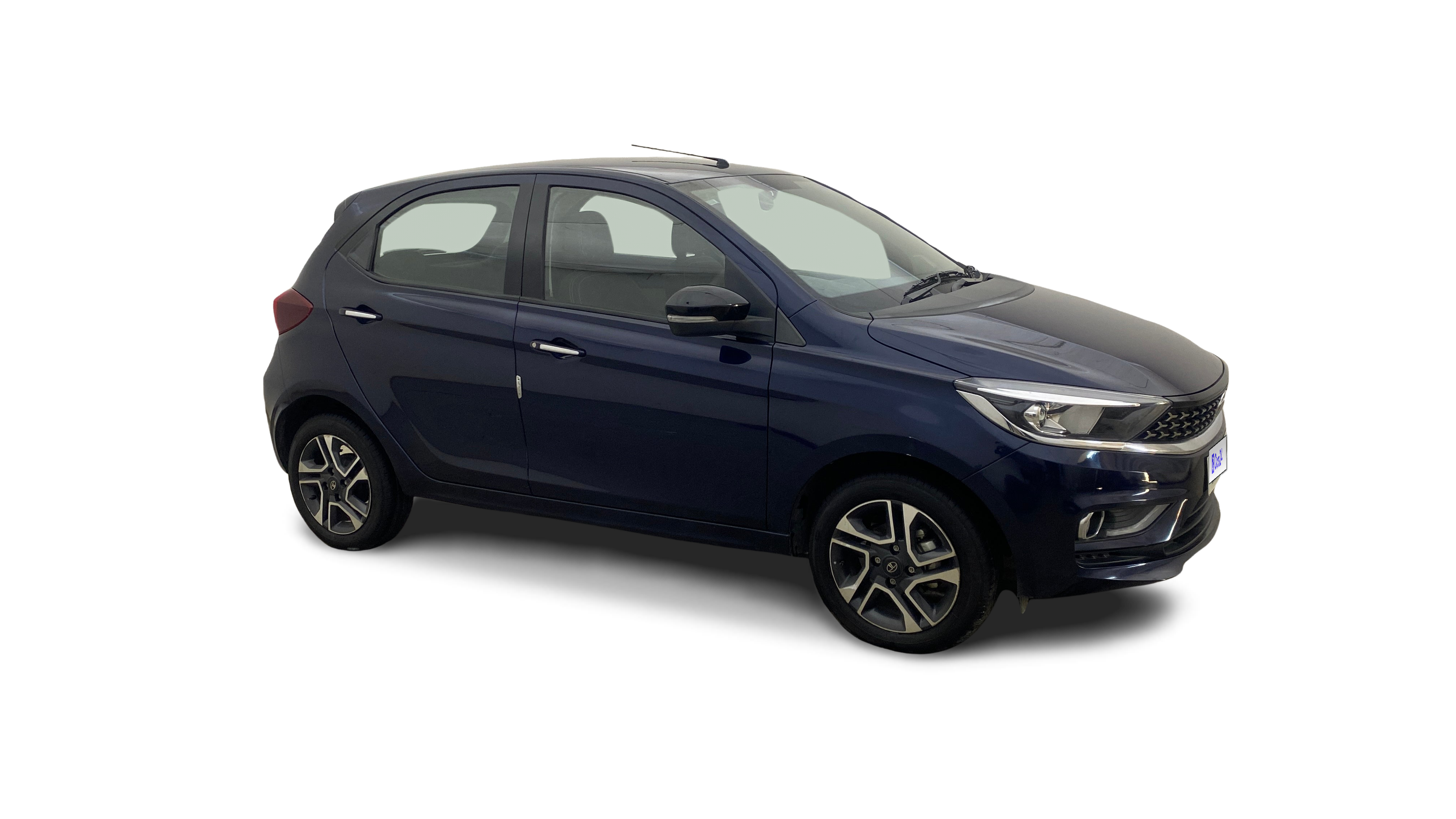 2023 Tata Tiago - Hatchback - Petrol - Automatic - ₹6.07 lakh