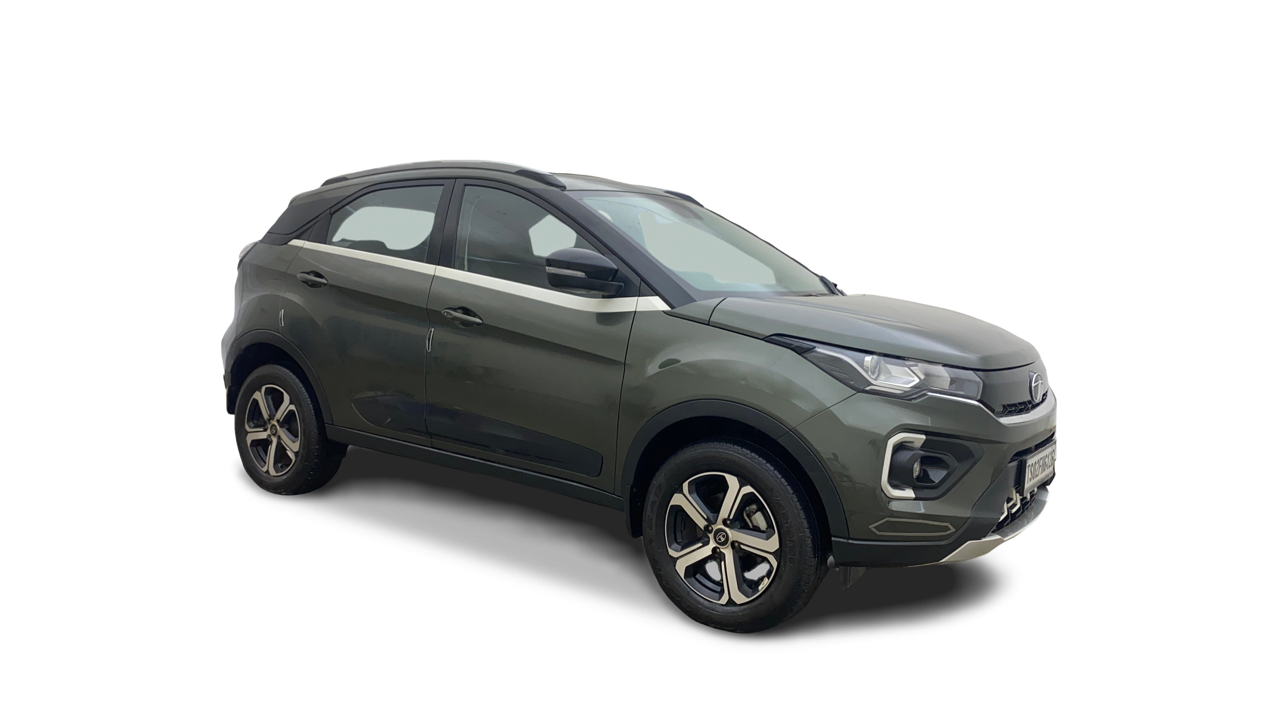 Tata NEXON-img