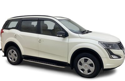 Mahindra XUV500-img