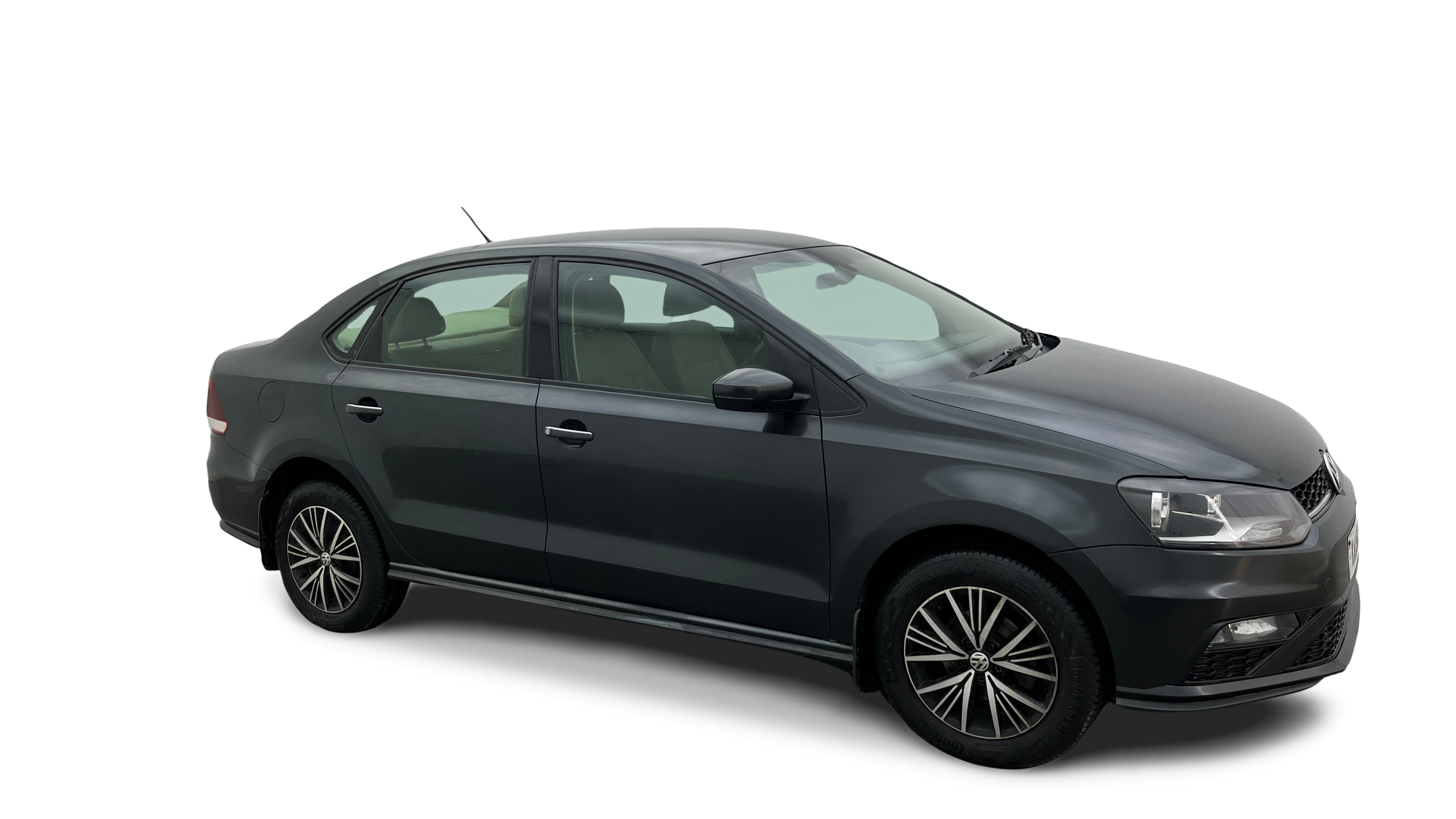 2021 Volkswagen Vento - Sedan - Petrol - Manual - ₹6.75 lakh