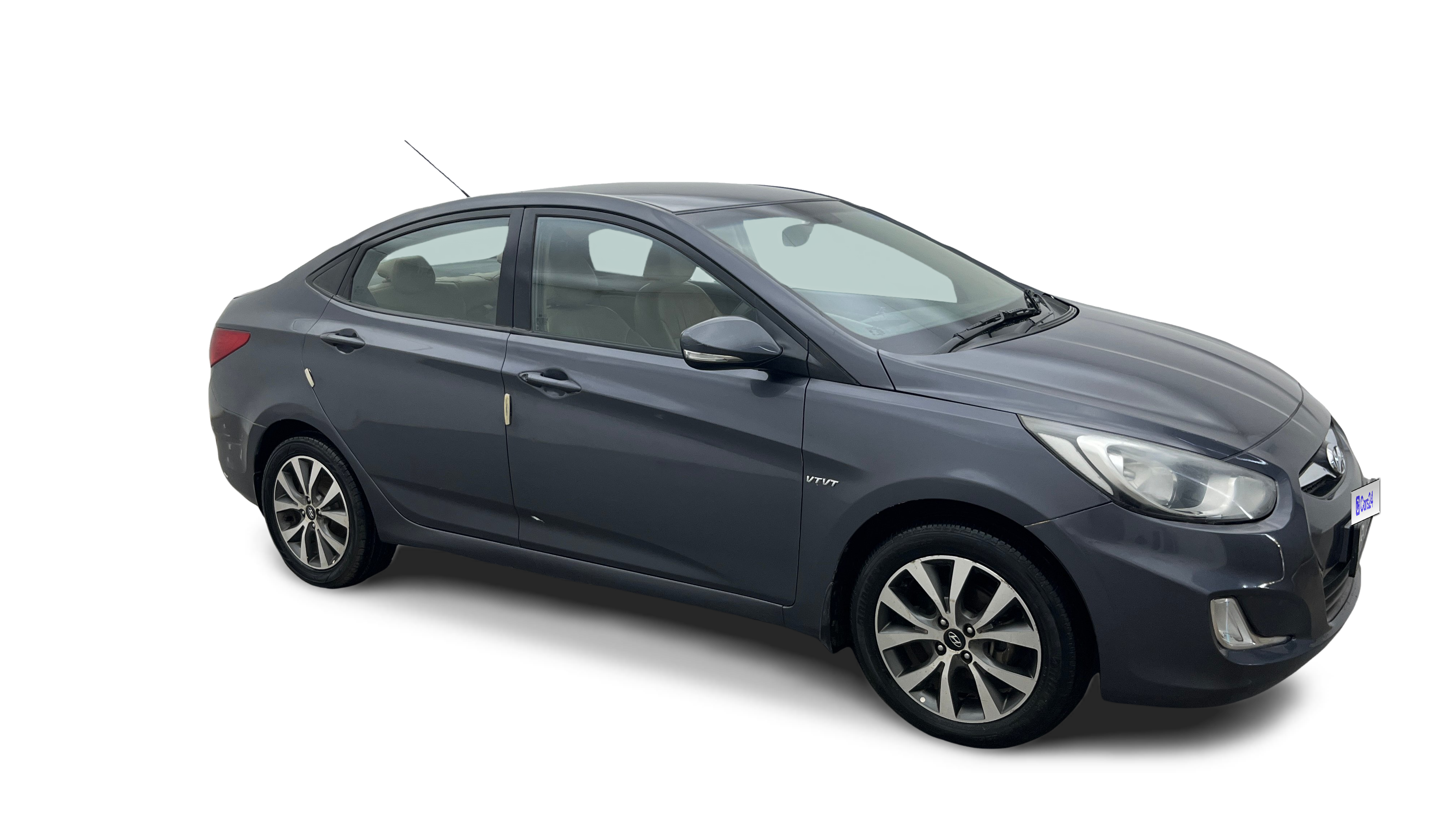 2014 Hyundai Verna - Sedan - Petrol - Manual - ₹4.70 lakh
