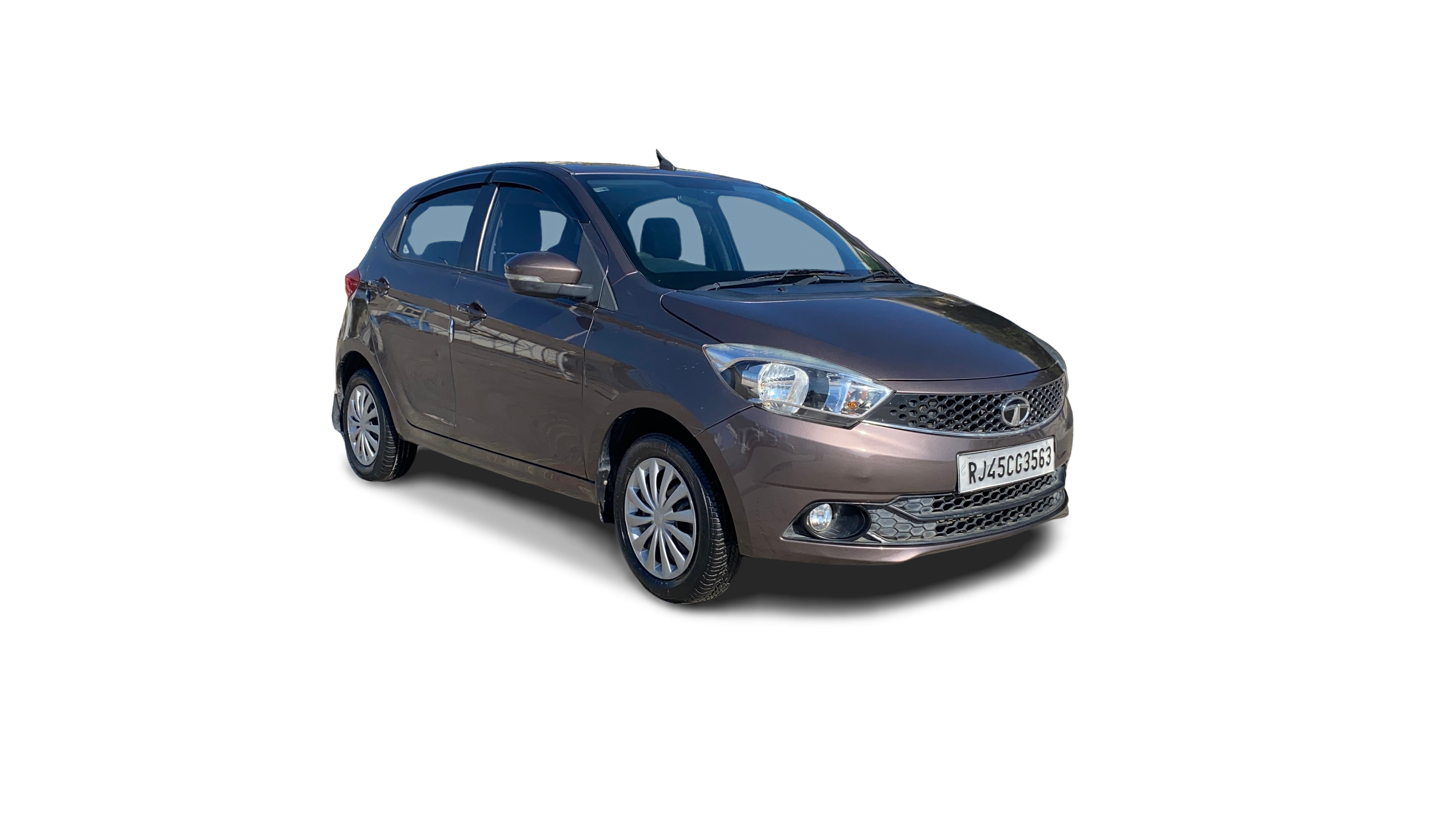 Tata Tiago-img