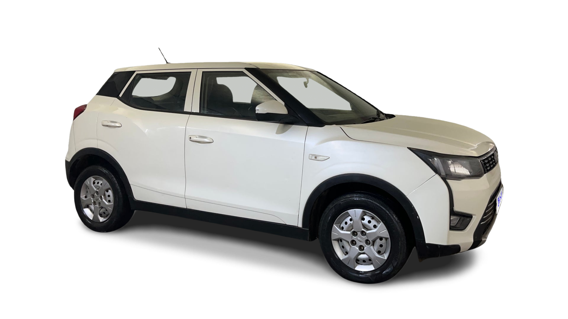 2020 Mahindra XUV300 - SUV - Diesel - Manual - ₹4.67 lakh