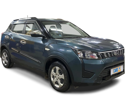 Mahindra XUV300-img