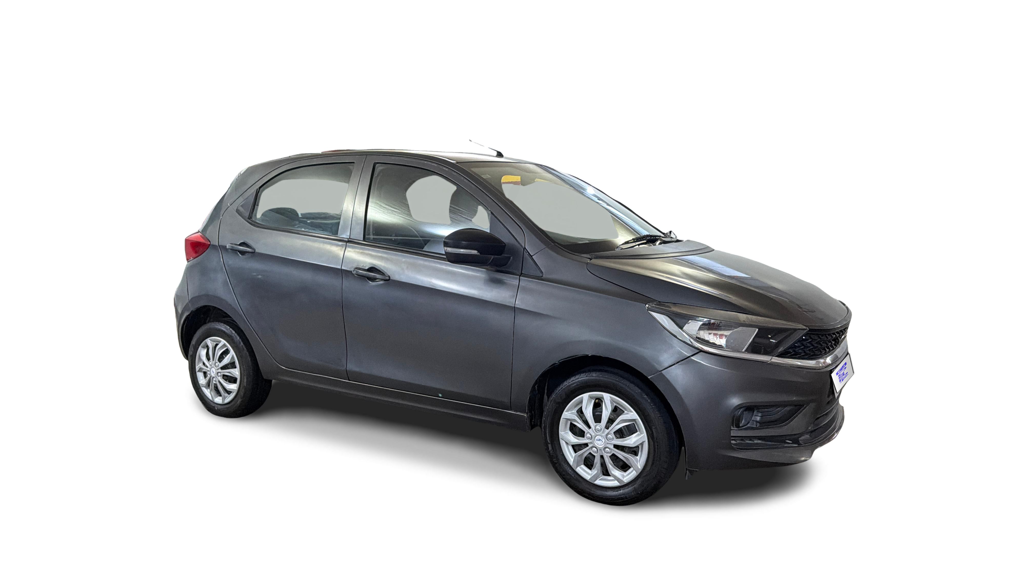 2022 Tata Tiago - Hatchback - CNG - Manual - ₹4.40 lakh
