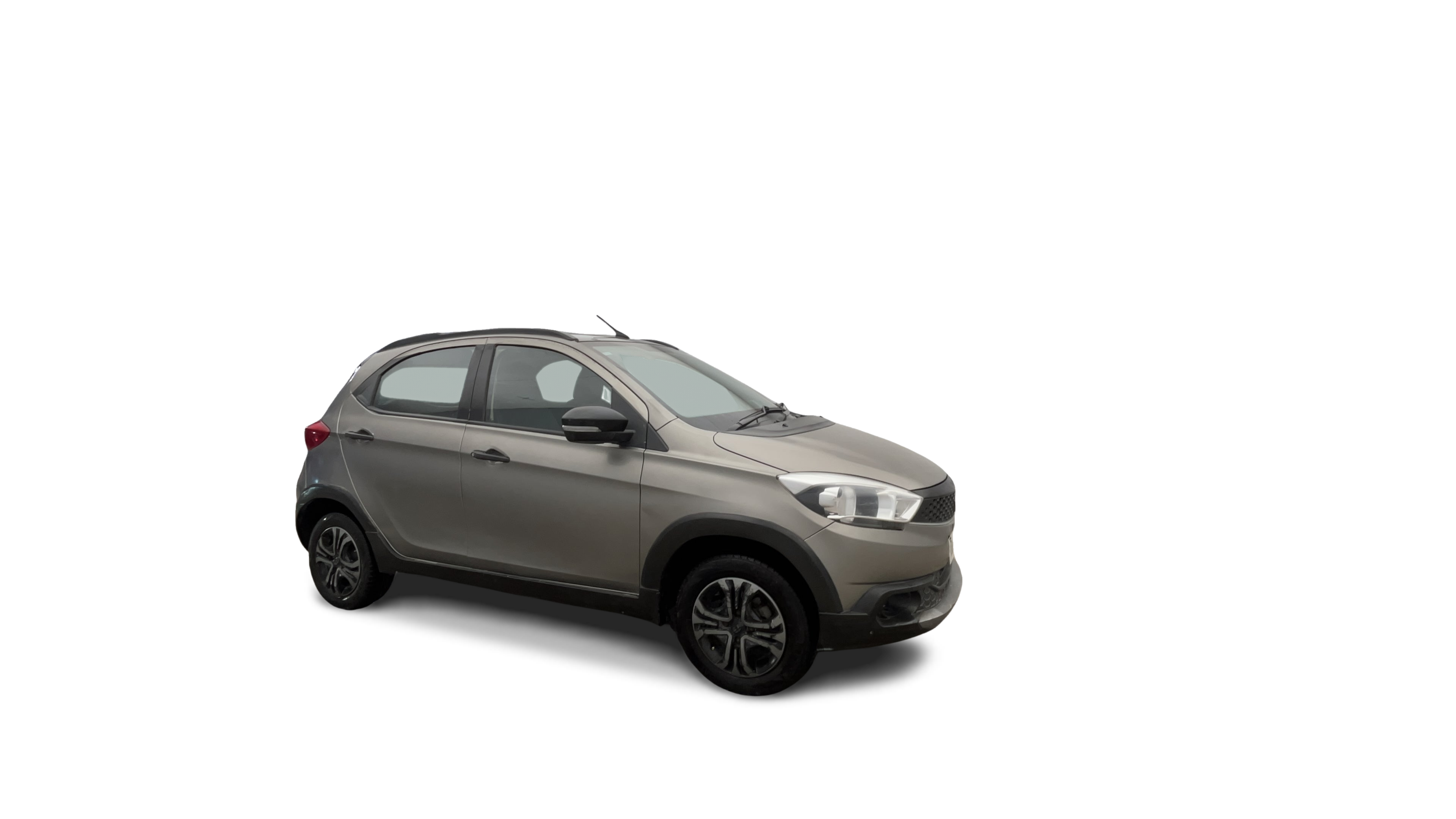 2018 Tata TIAGO NRG - Hatchback - Petrol - Manual - ₹2.95 lakh