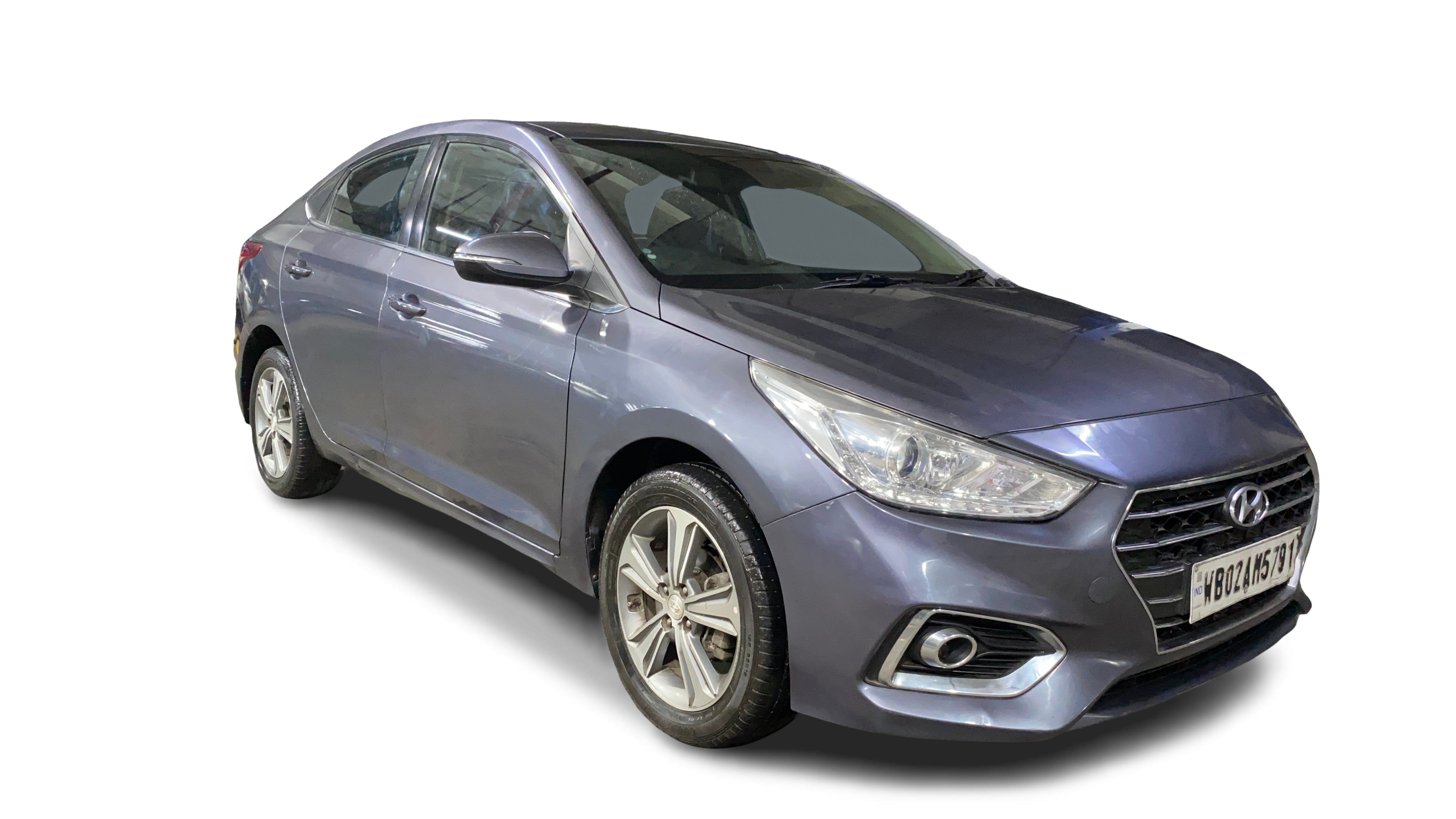 Hyundai Verna-img