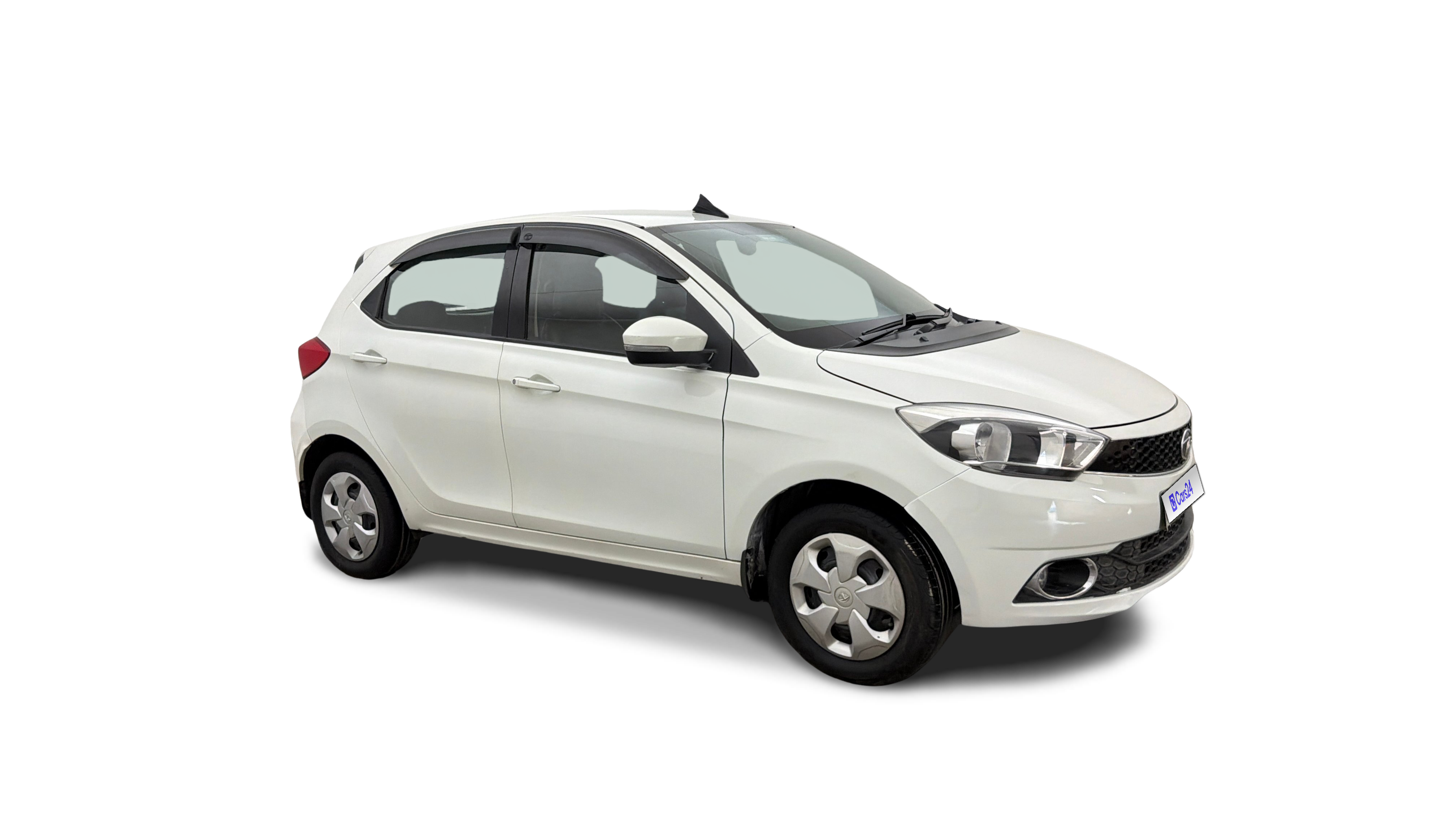 2016 Tata Tiago - Hatchback - Petrol - Manual - ₹3.23 lakh
