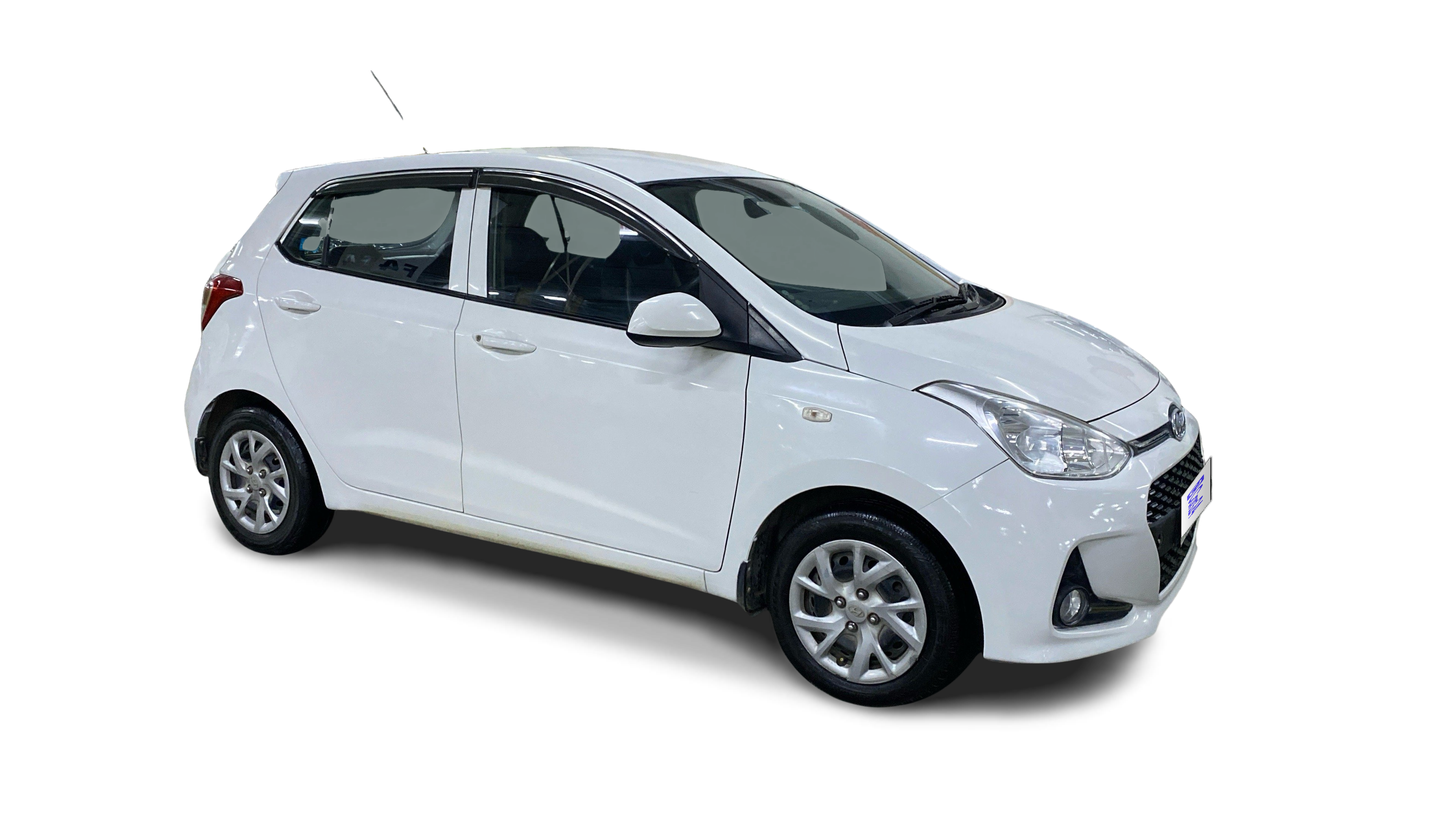 2018 Hyundai Grand i10 - Hatchback - Petrol - Manual - ₹3.28 lakh