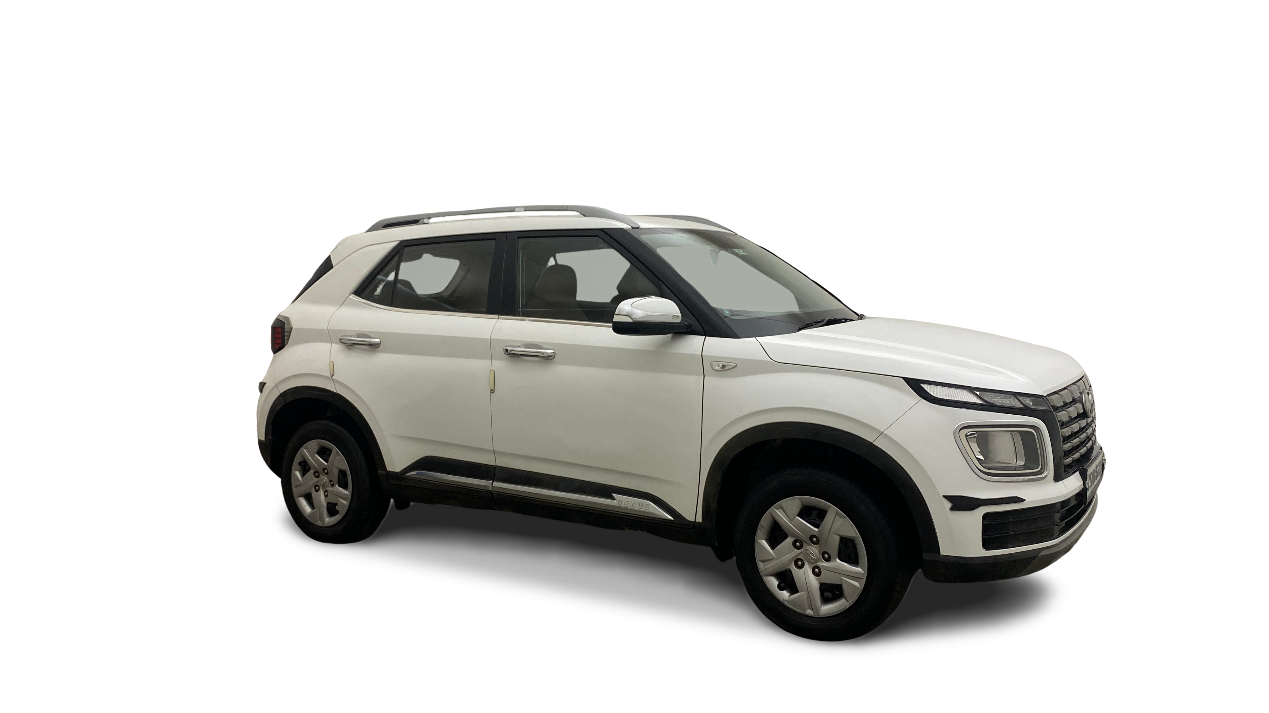 2022 Hyundai VENUE - SUV - Petrol - Manual - ₹6.60 lakh