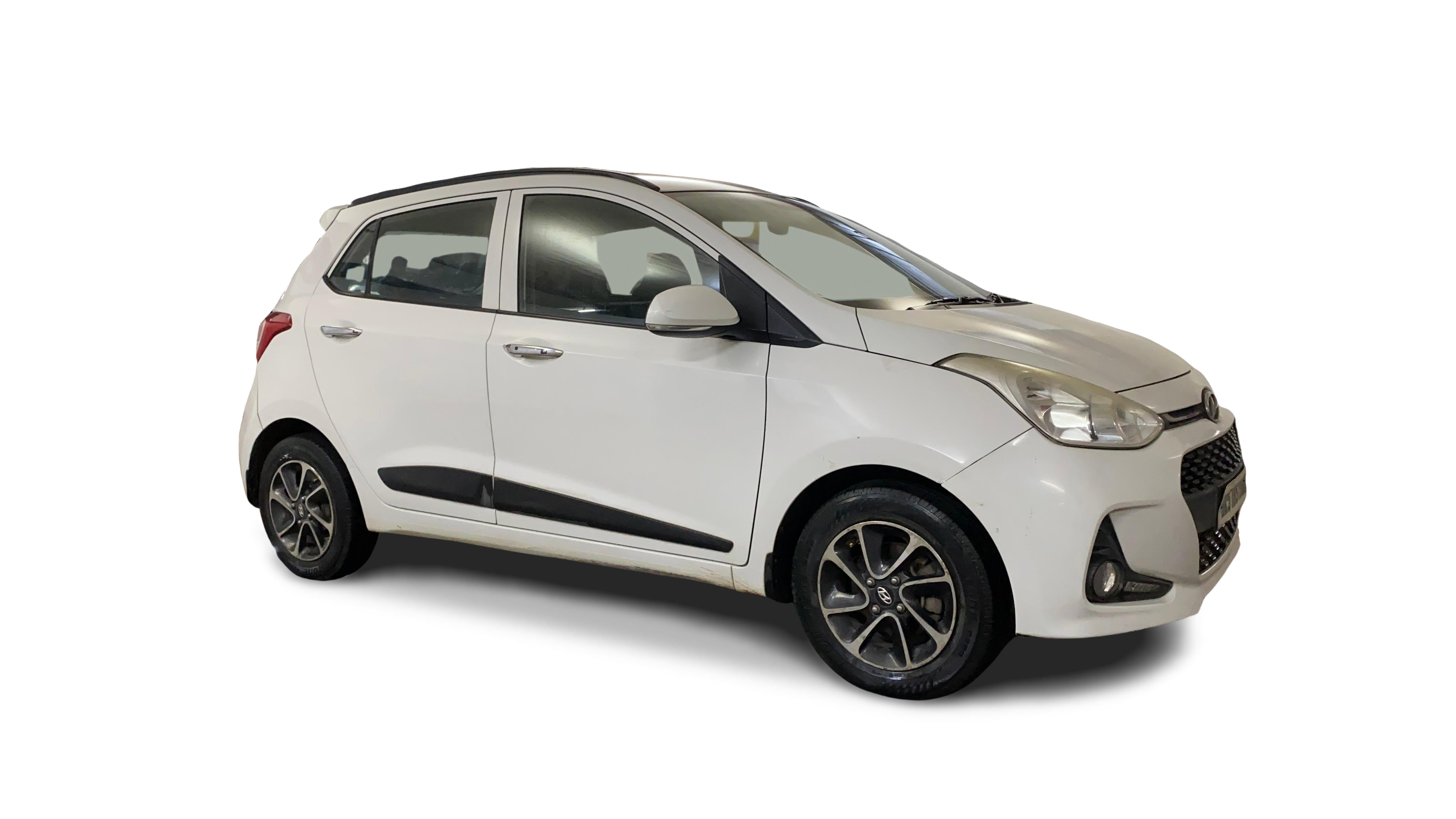 2018 Hyundai Grand i10 - Hatchback - Petrol - Manual - ₹3.49 lakh