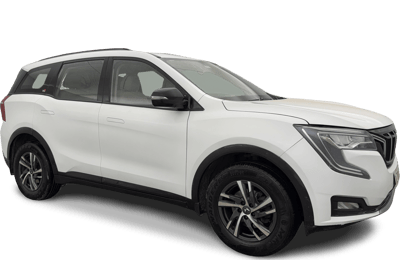 2022 Mahindra XUV700 - SUV - Petrol - Manual - ₹13.20 lakh