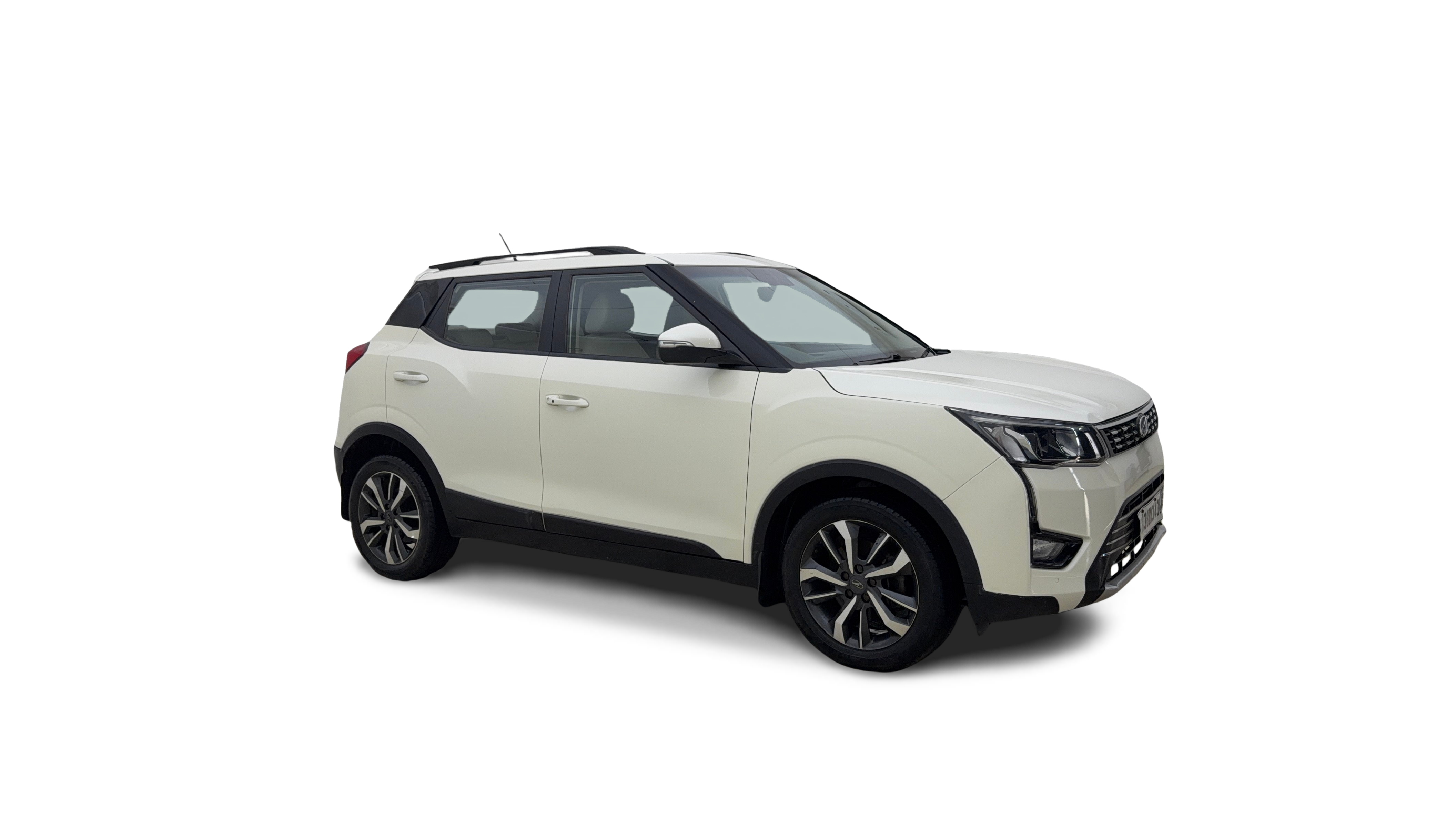 2021 Mahindra XUV300 - SUV - Petrol - Manual - ₹7.38 lakh