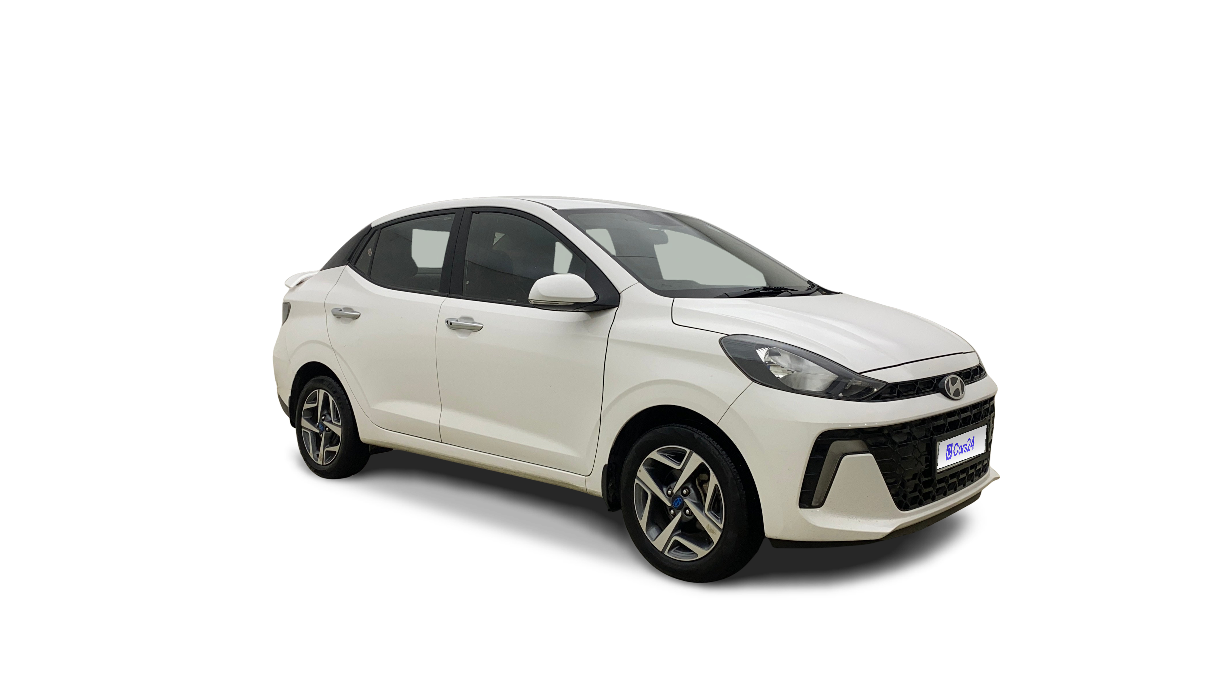 2024 Hyundai AURA - Sedan - CNG - Manual - ₹7.57 lakh