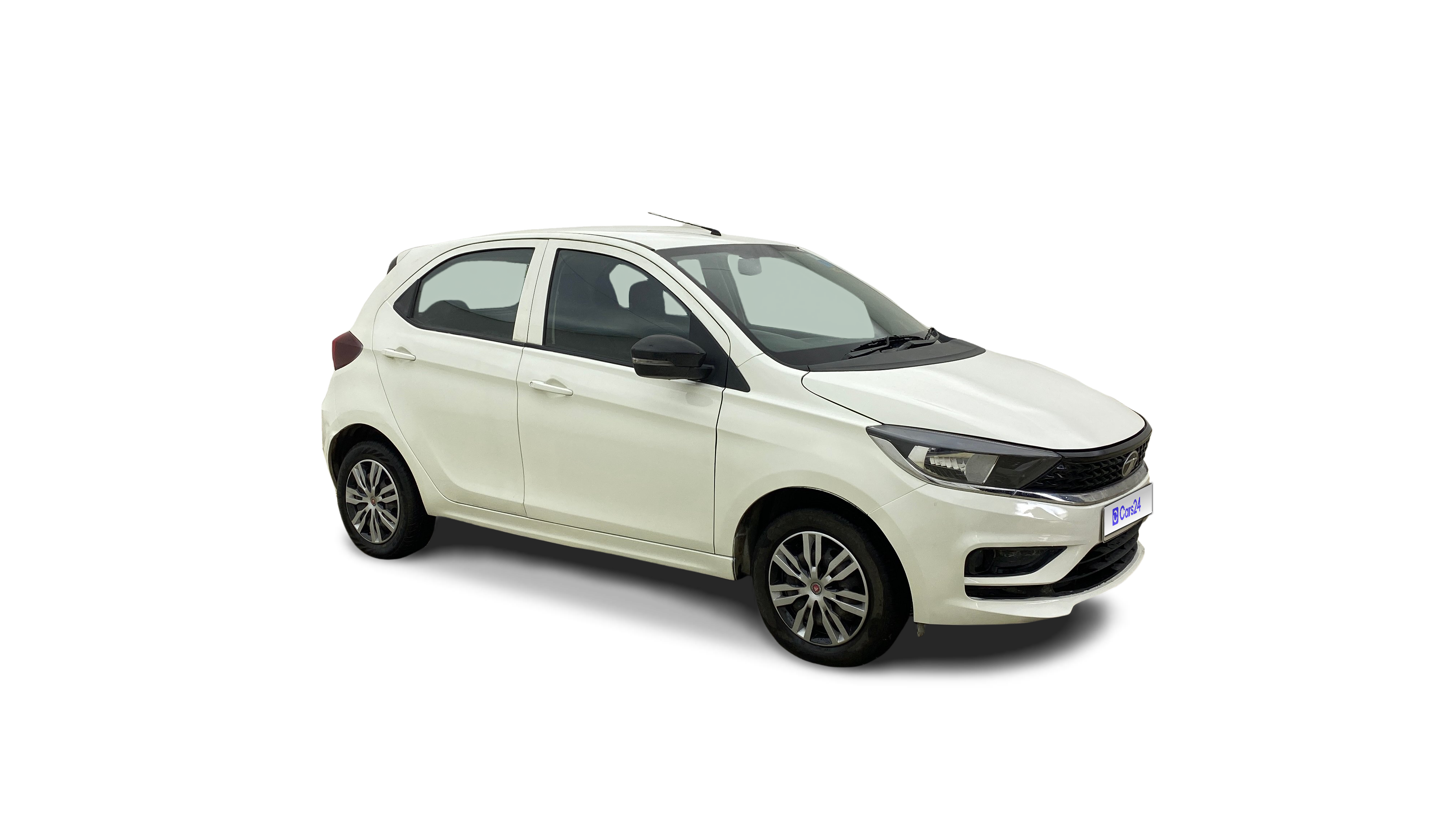2022 Tata Tiago - Hatchback - Petrol - Manual - ₹4.05 lakh