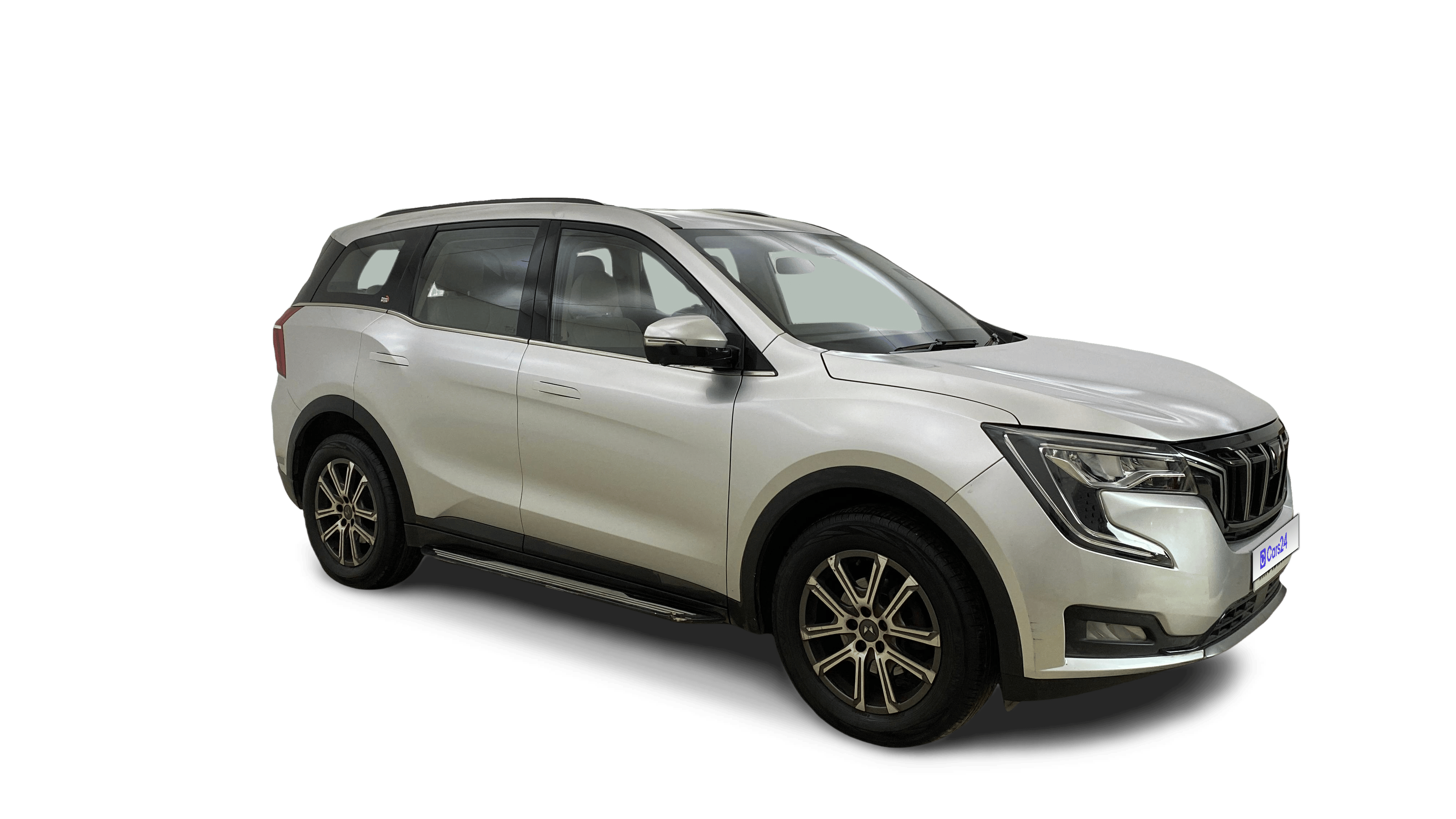 2021 Mahindra XUV700 - SUV - Petrol - Automatic - ₹13.28 lakh