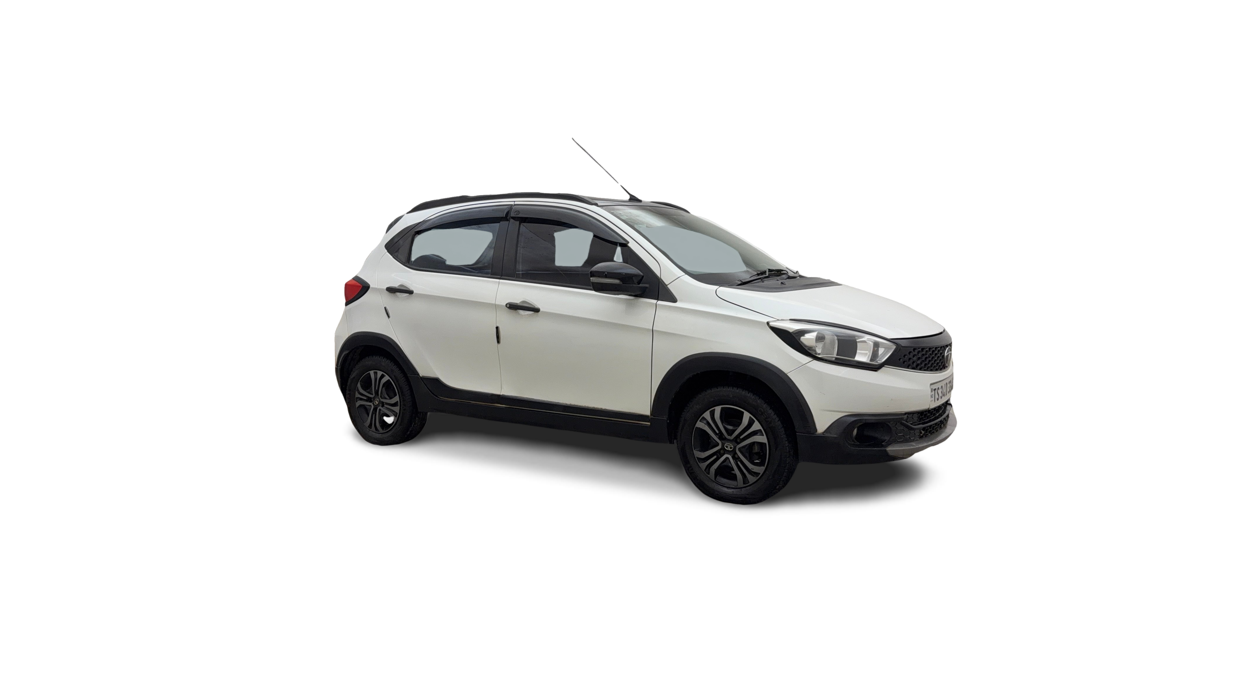 2019 Tata TIAGO NRG - Hatchback - Petrol - Manual - ₹3.94 lakh