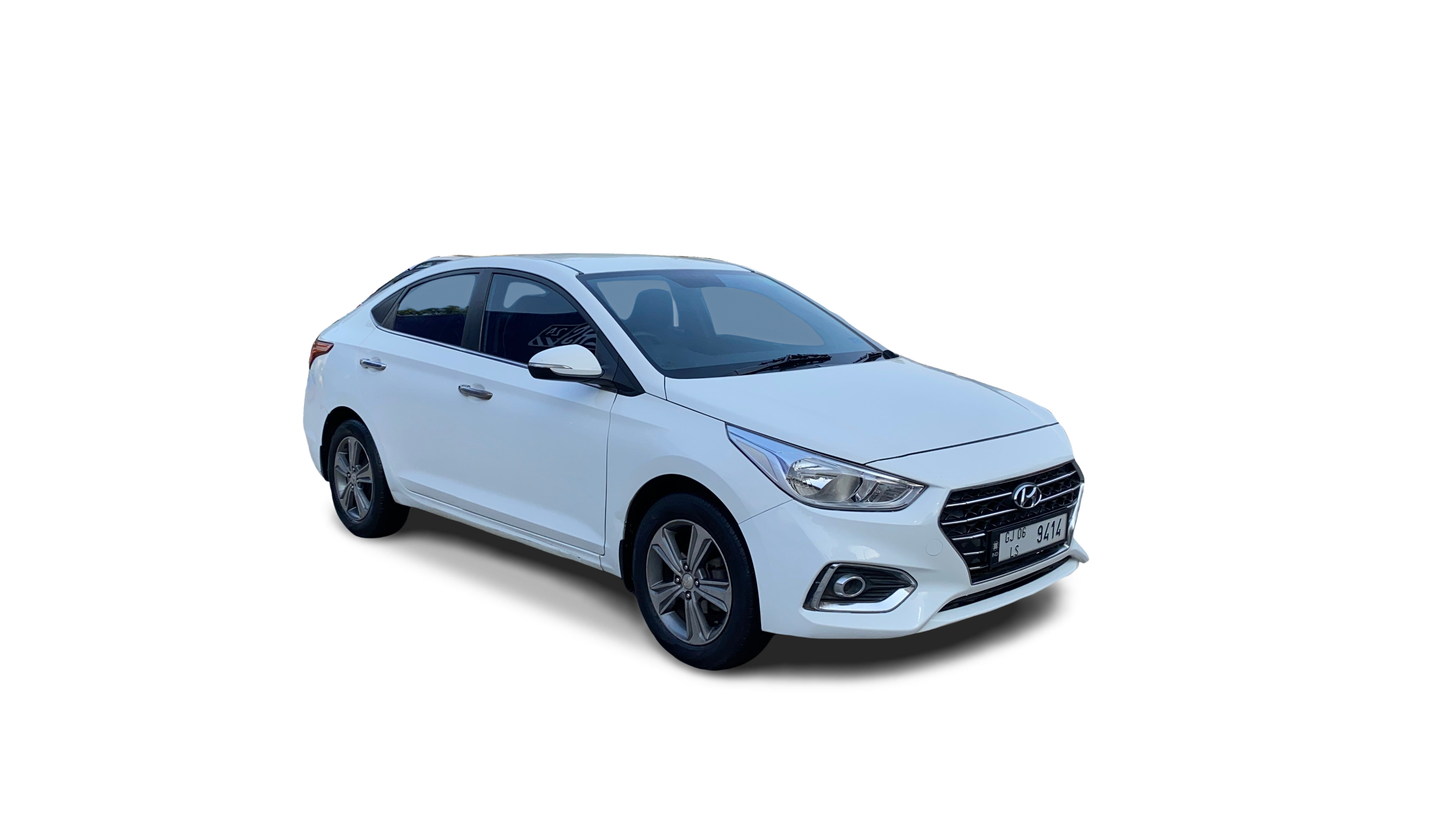 Hyundai Verna-img