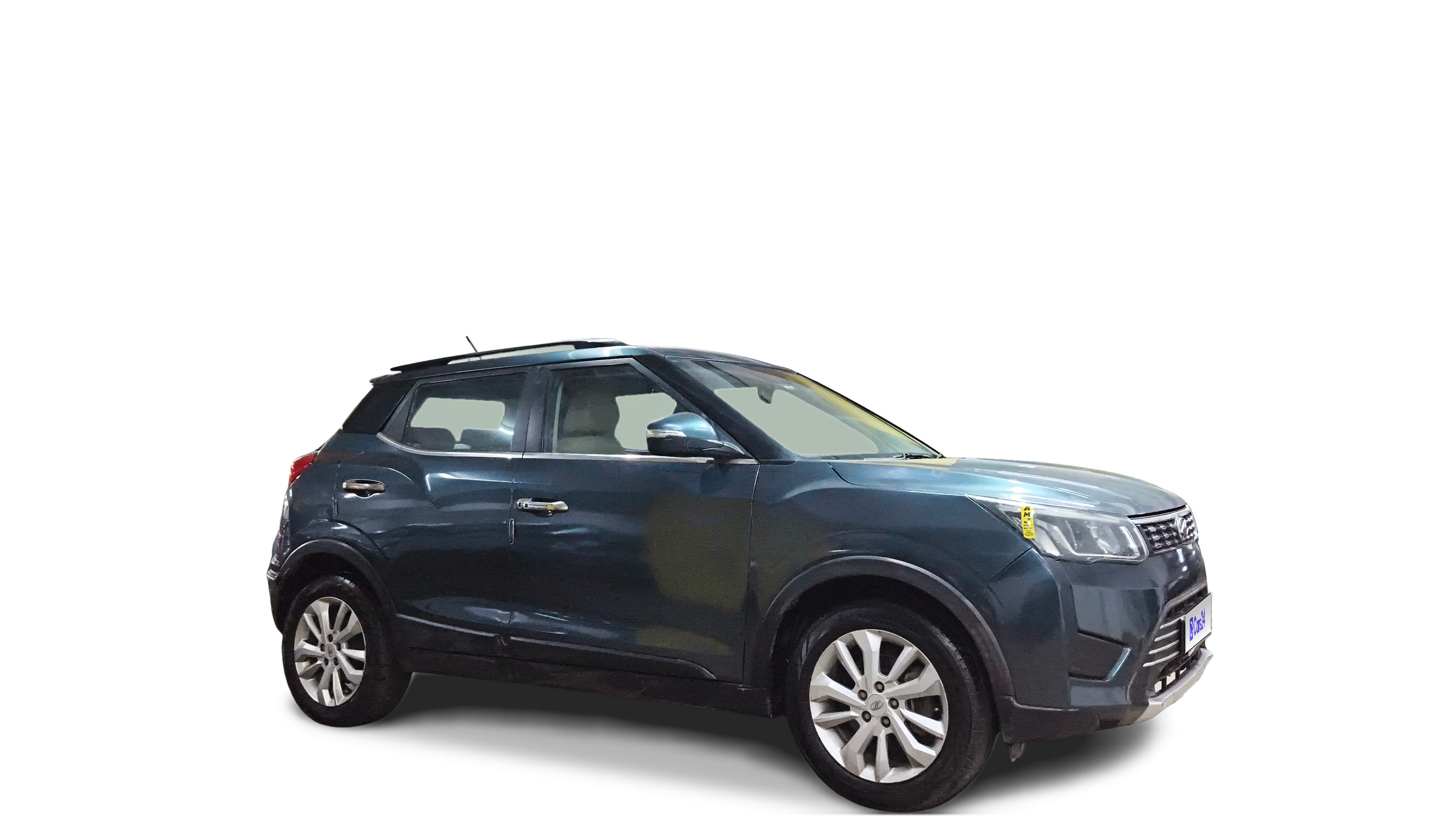 2020 Mahindra XUV300 - SUV - Diesel - Manual - ₹7.09 lakh