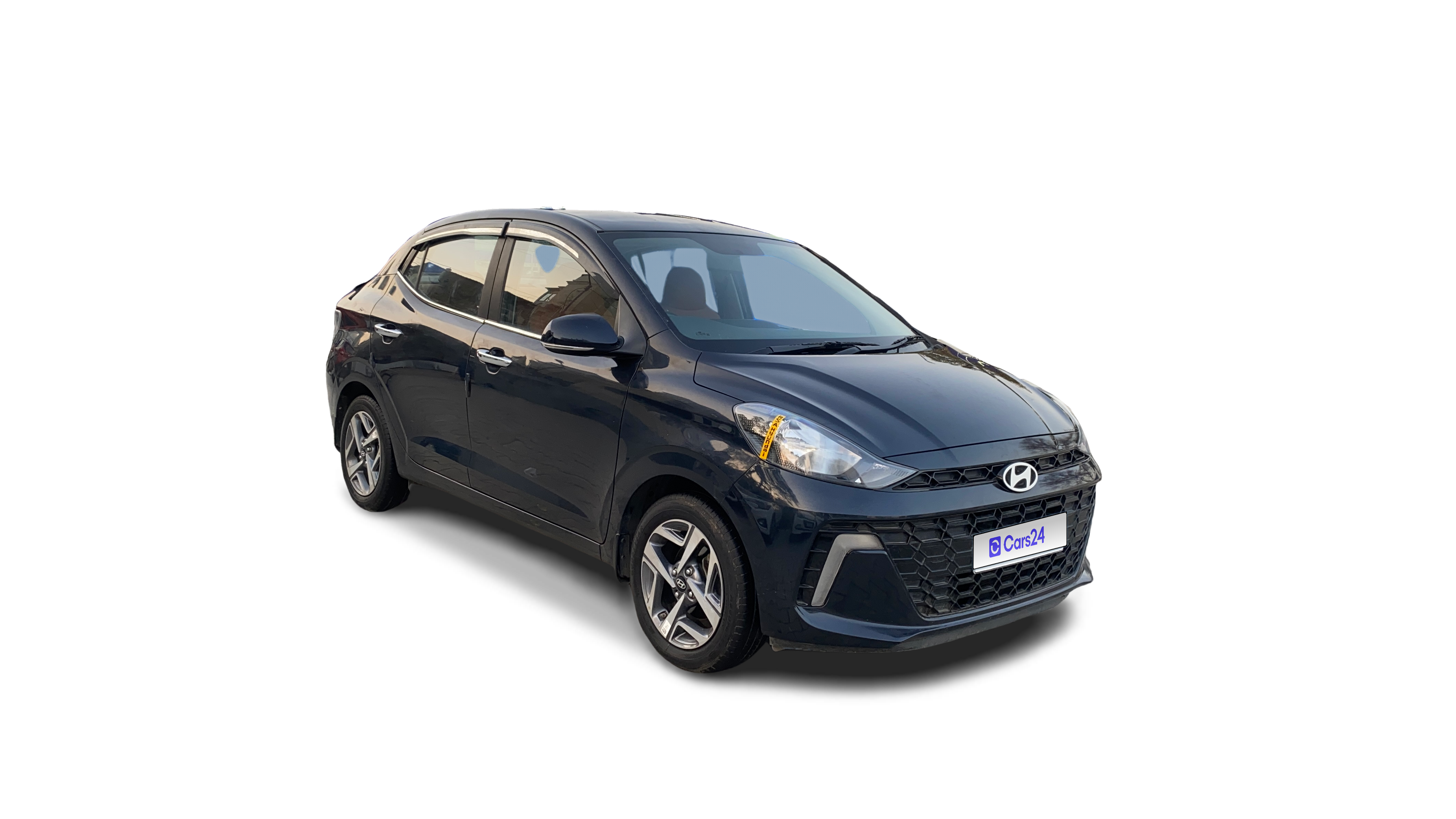 2024 Hyundai AURA - Sedan - CNG - Manual - ₹6.80 lakh